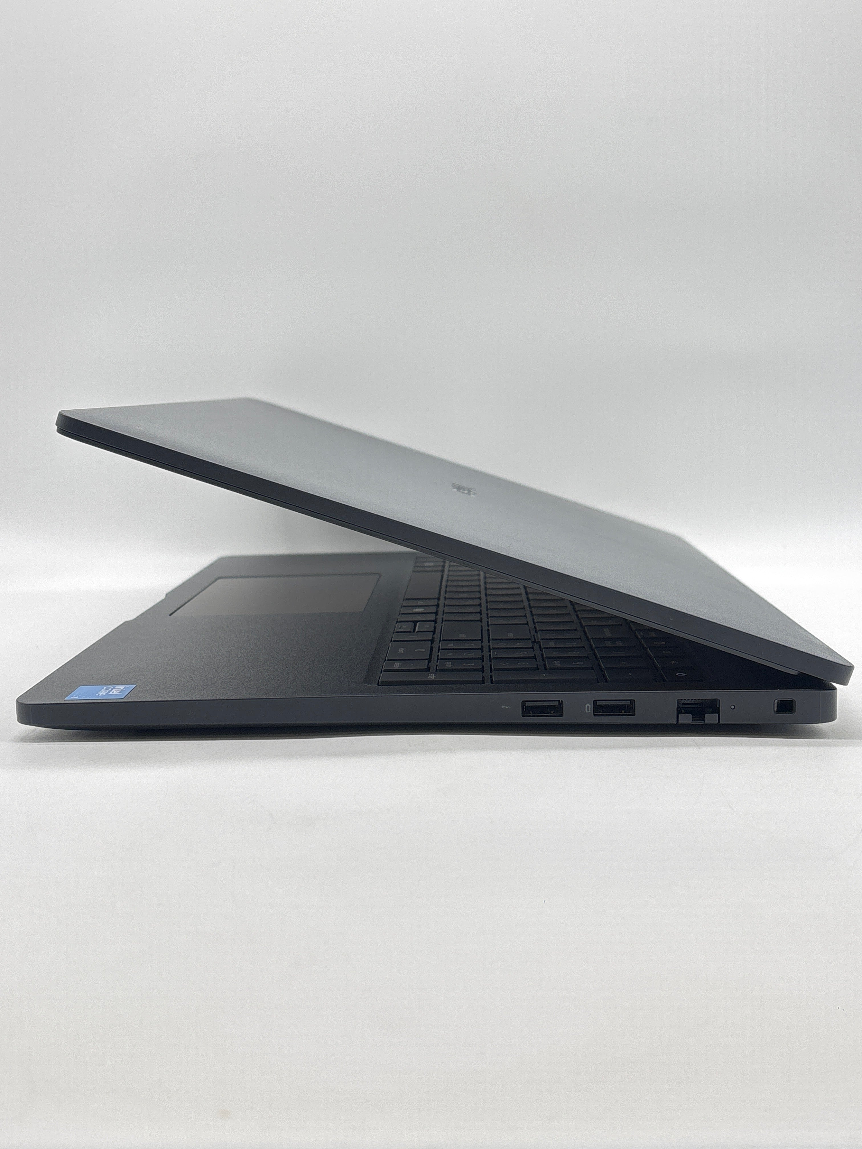 Dell Pro 16 PC16250 i3 100U 8GB RAM 256GB SSD Black