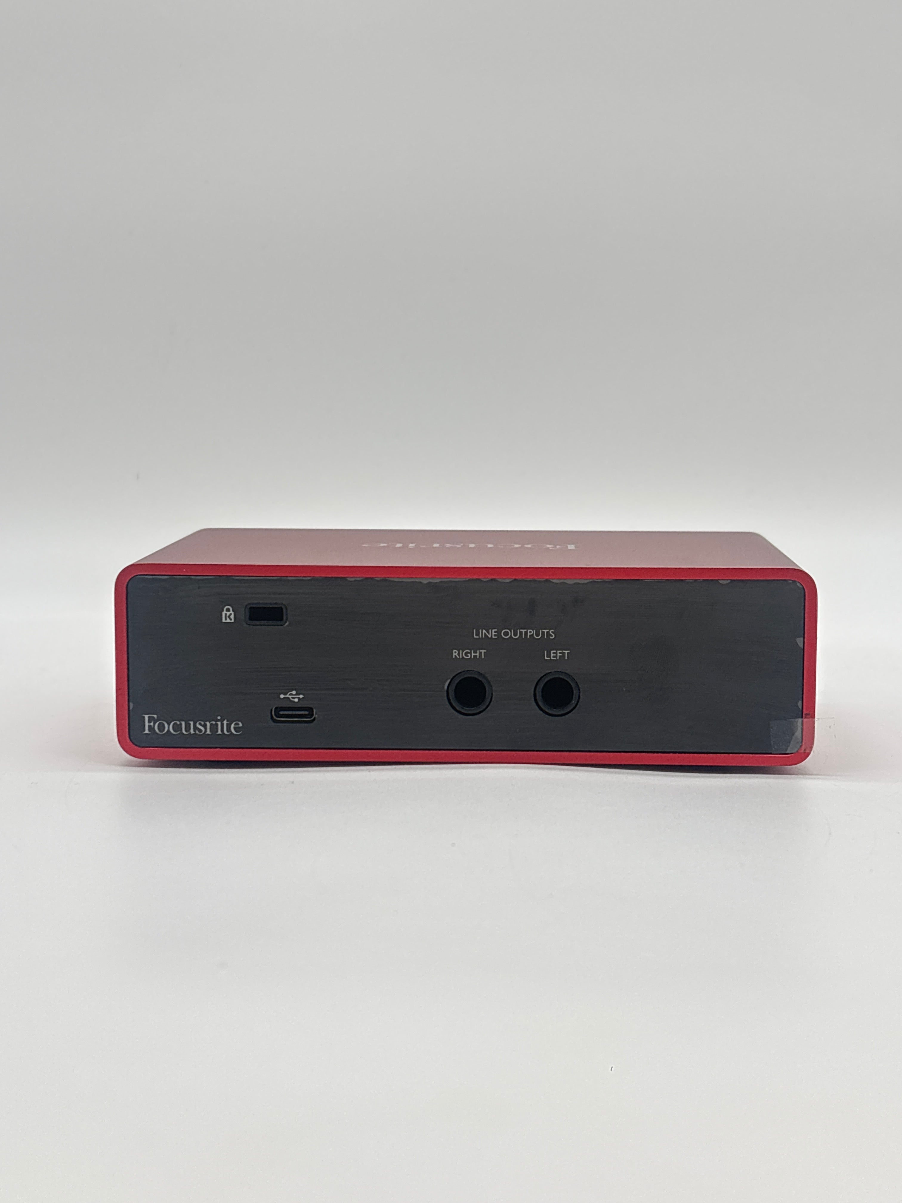 Focusrite Scarlett Solo USB Audio Interface - Red 24 Bit 192 kHz