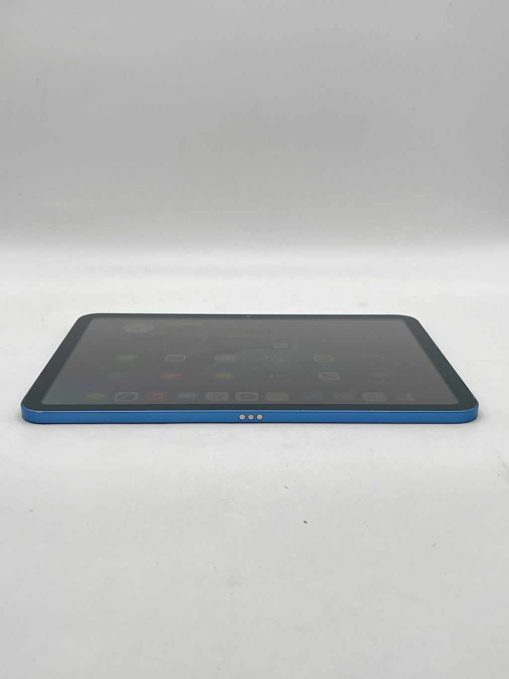 Apple iPad 10th Generation A2696 64GB Wi-Fi - Blue - Used