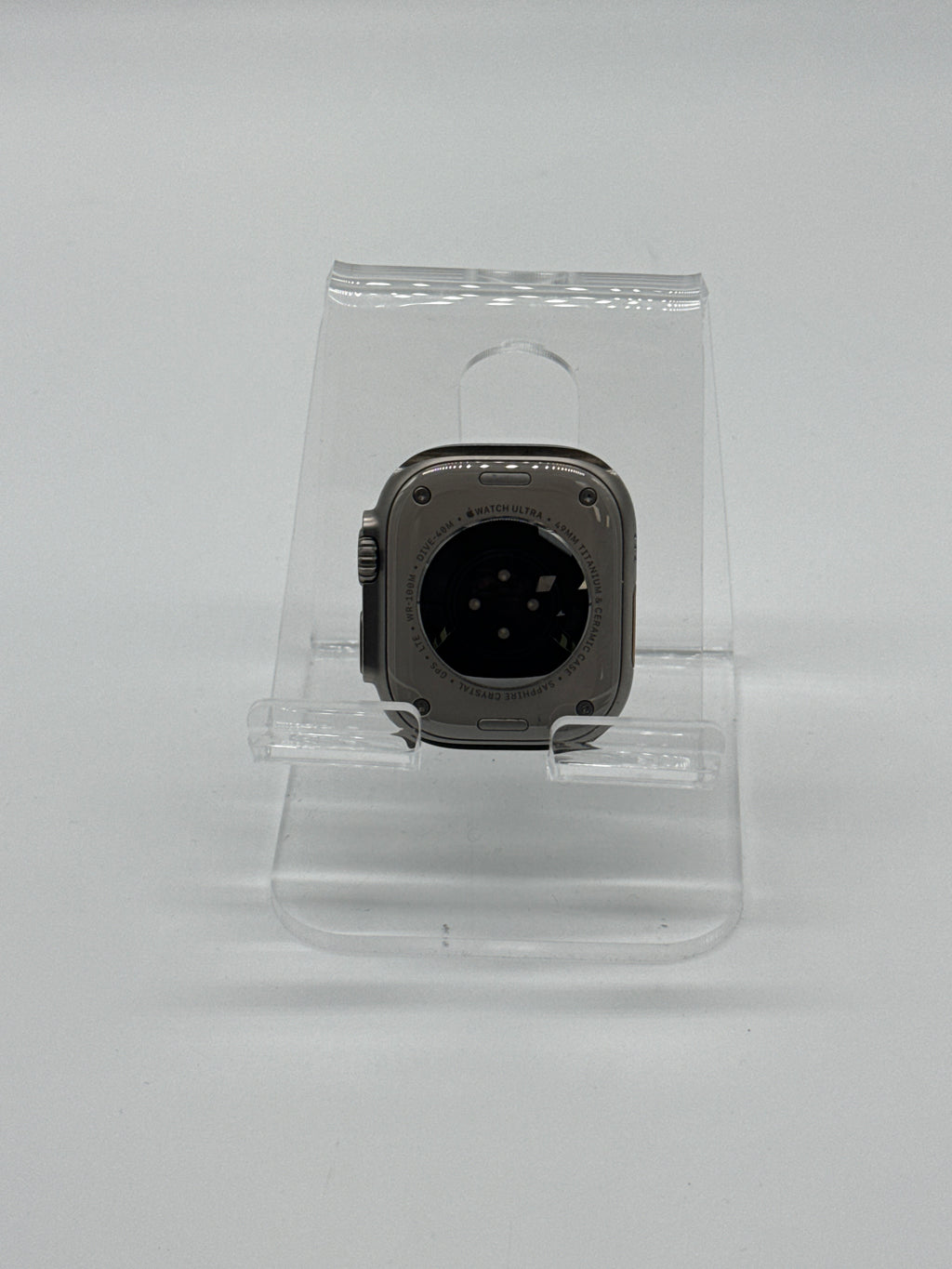 Apple Watch Ultra A2622 49mm Titanium GPS Cellular Gray - Used
