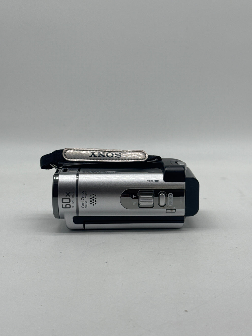 Sony Handycam DCR-SX44 Flash Memory 60x Optical Zoom Silver Camcorder - Used