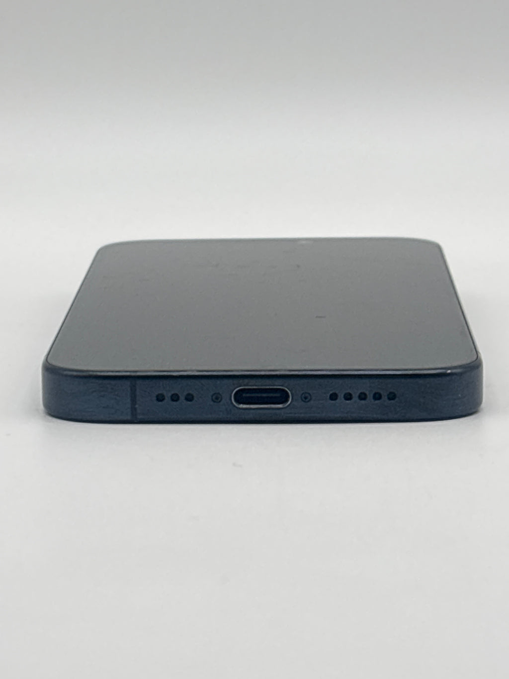 Apple iPhone 15 Pro 128 GB Blue Titanium Unlocked Used