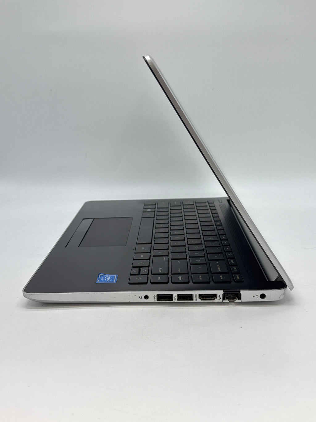 HP Laptop 14-df0018wm Celeron N4000 4GB RAM 64GB SD - For Parts Bad LCD