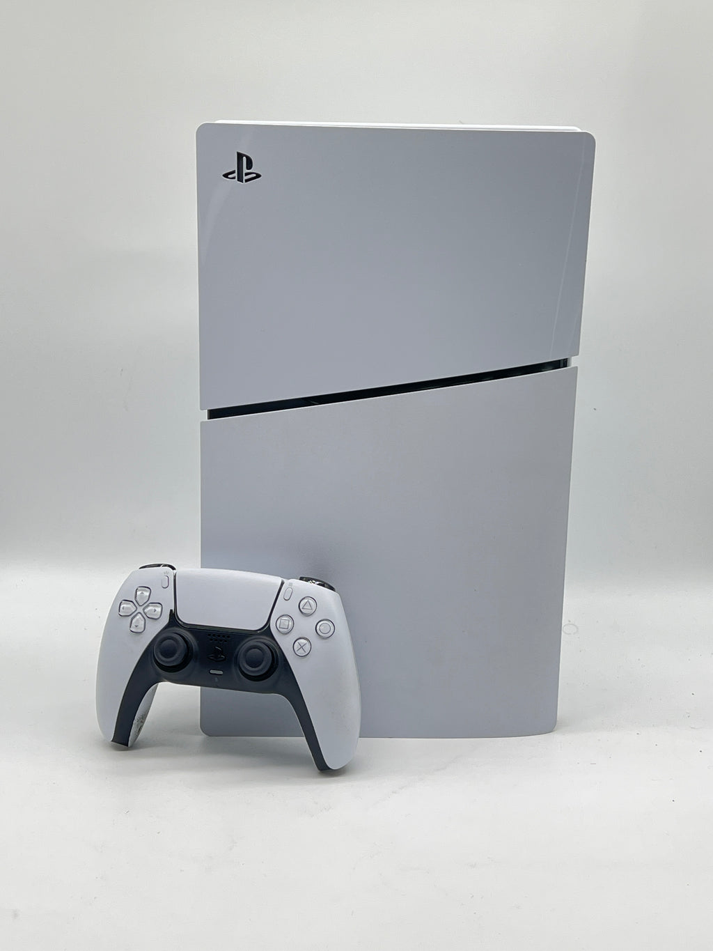 Sony PlayStation 5 Slim Digital Edition 1TB Home  Console White CFI-2015 Used