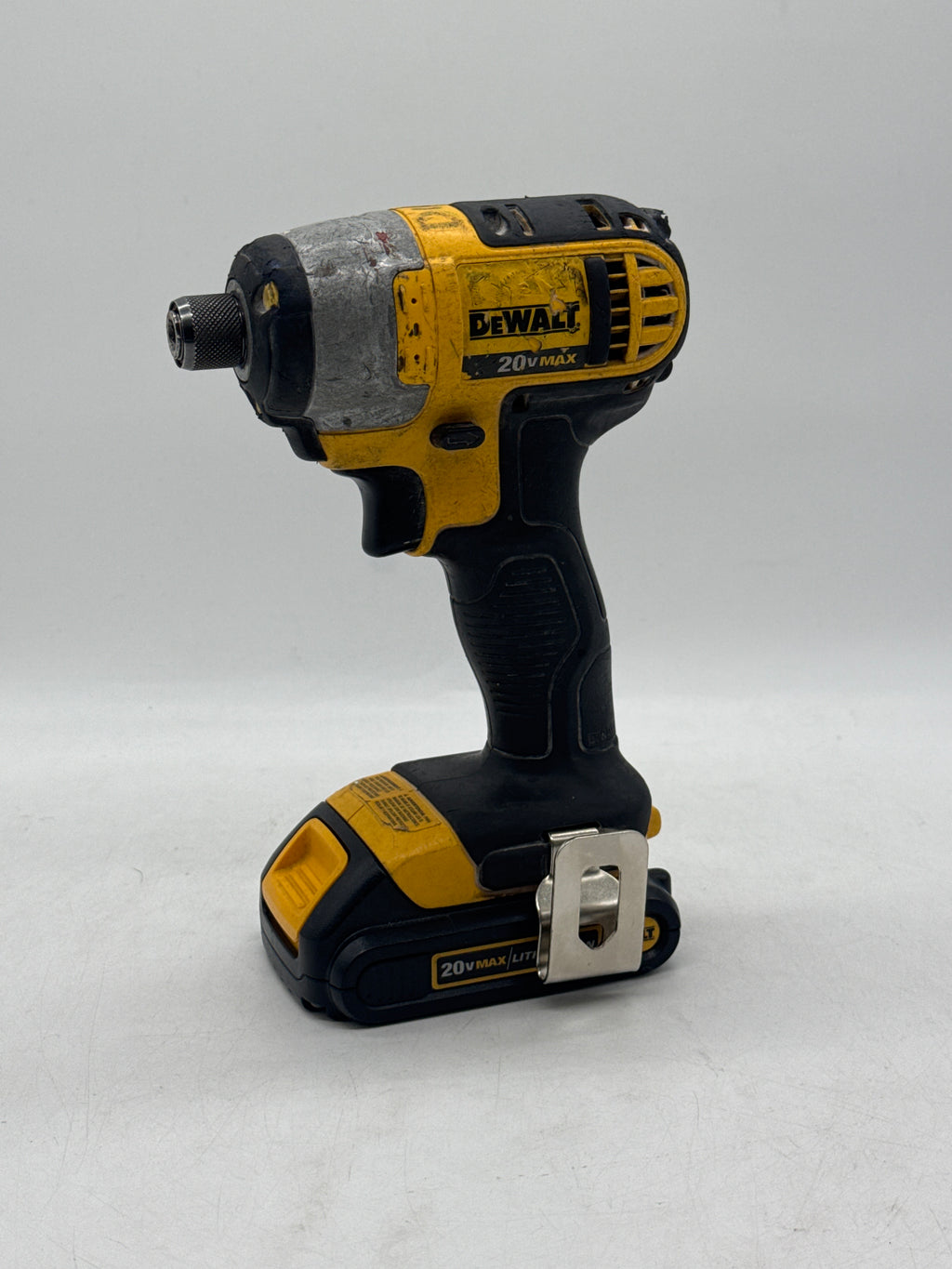 DEWALT DCF885 20V Max 1/4" Cordless Impact Driver w/ Battery - Used