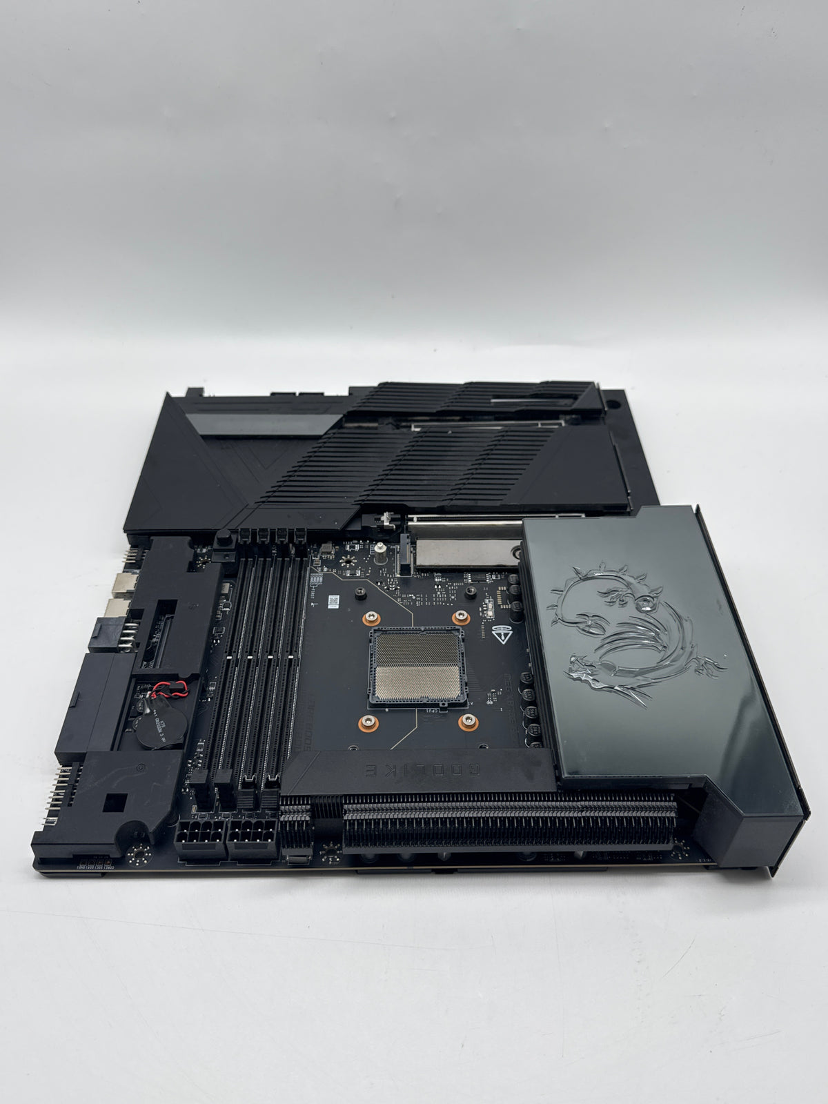 MSI MEG X870E GODLIKE AMD AM5 E-ATX Motherboard Missing CPU Retention Read