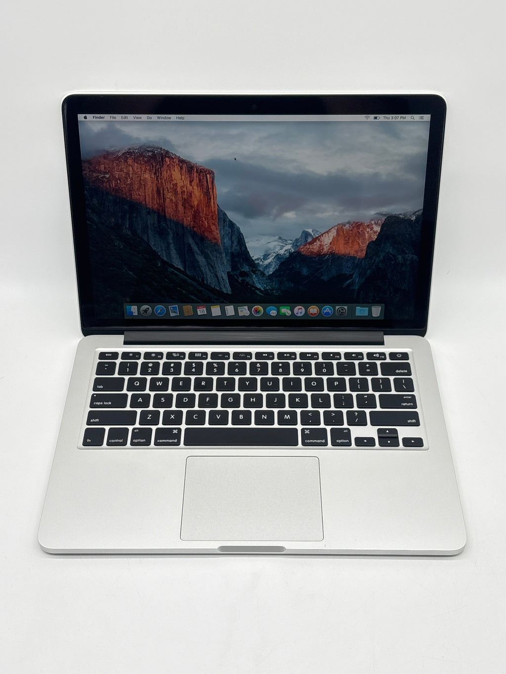 Apple MacBook Pro 13 Inch A1502 2015 i5 8GB RAM 128GB SSD (Cycle Count 60)
