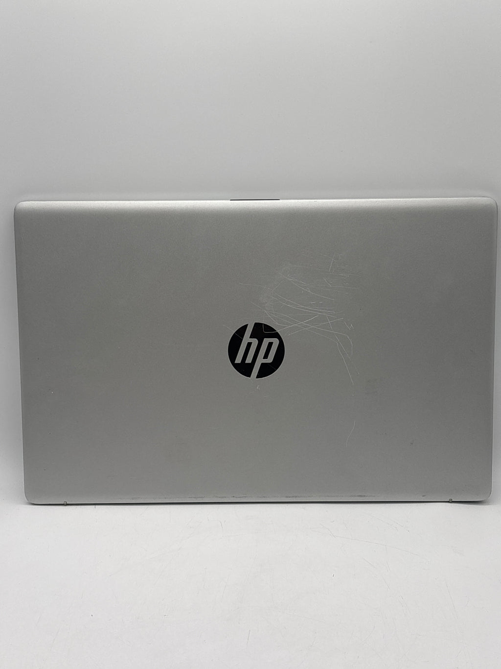 HP 17-cn2083dx i3-1215U 8GB RAM 256 GB SSD
