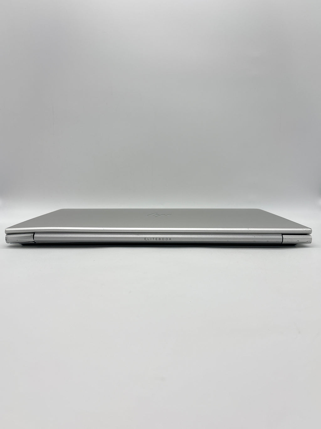 HP EliteBook 650 G10 i5-1335U 8GB RAM 256GB SSD - Used (Bent Hinge)