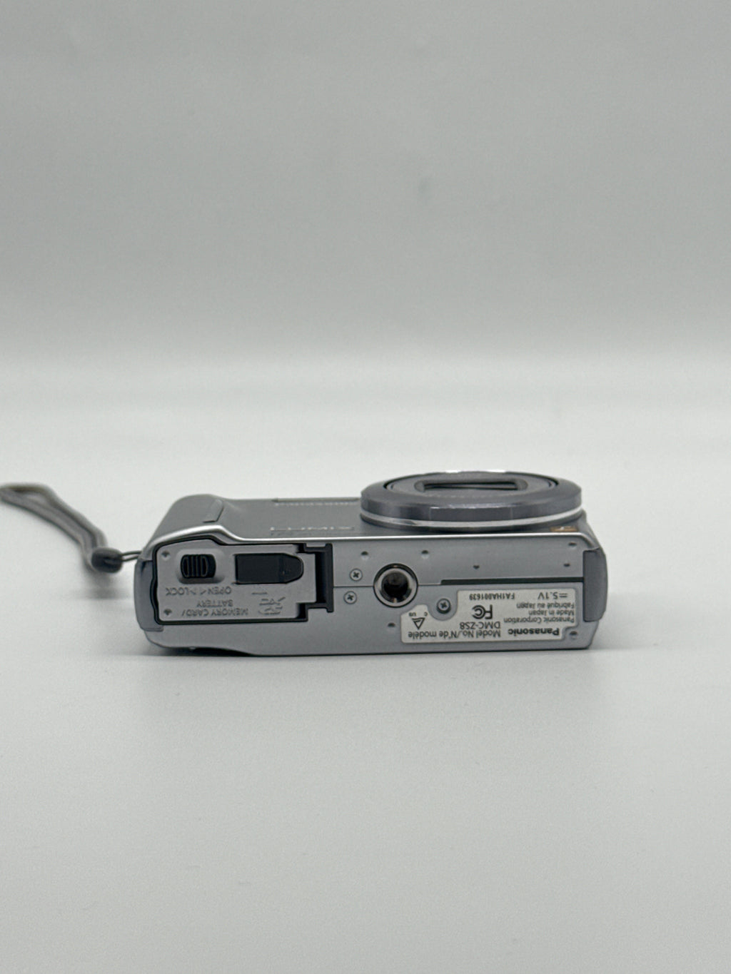 Panasonic Lumix DMC-ZS8 14.1MP Digital Camera 16x Zoom Silver - Used