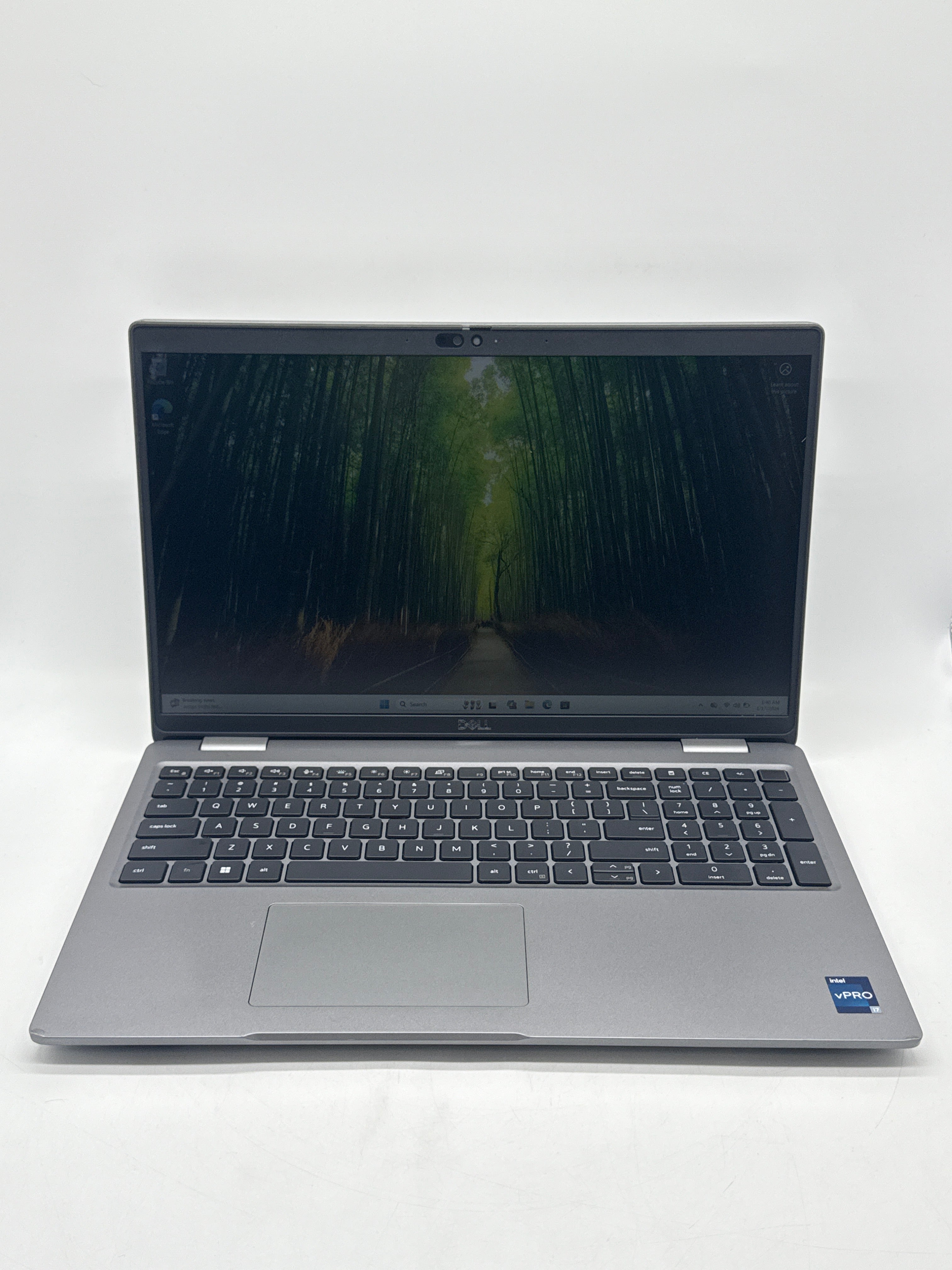 Dell Latitude 5540 15.6" i7-1365U 16GB RAM 512GB SSD Gray