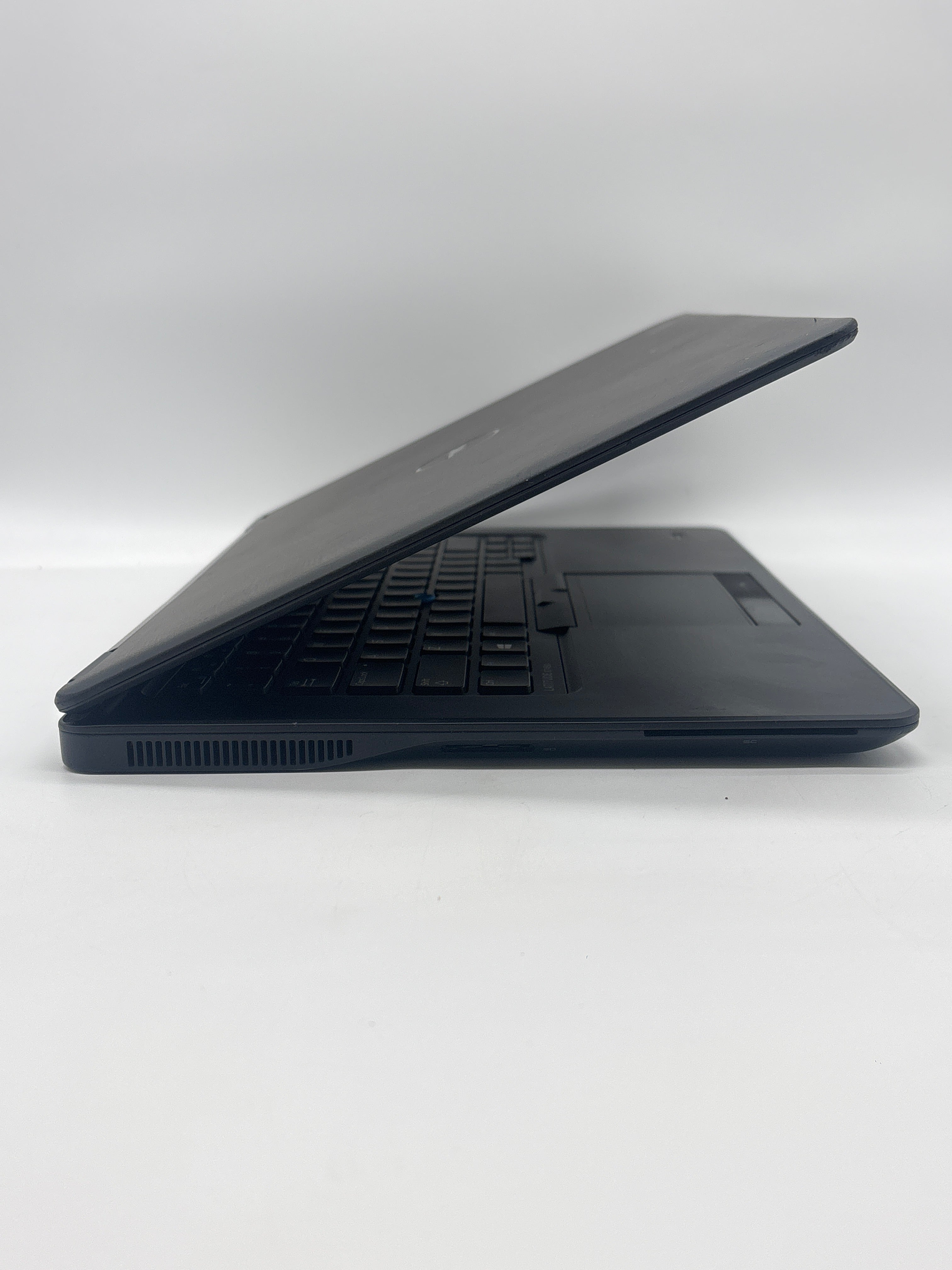 Dell Latitude E7450 i7-5600U 8GB RAM 256GB SSD - For Parts (BAD BATTERY)