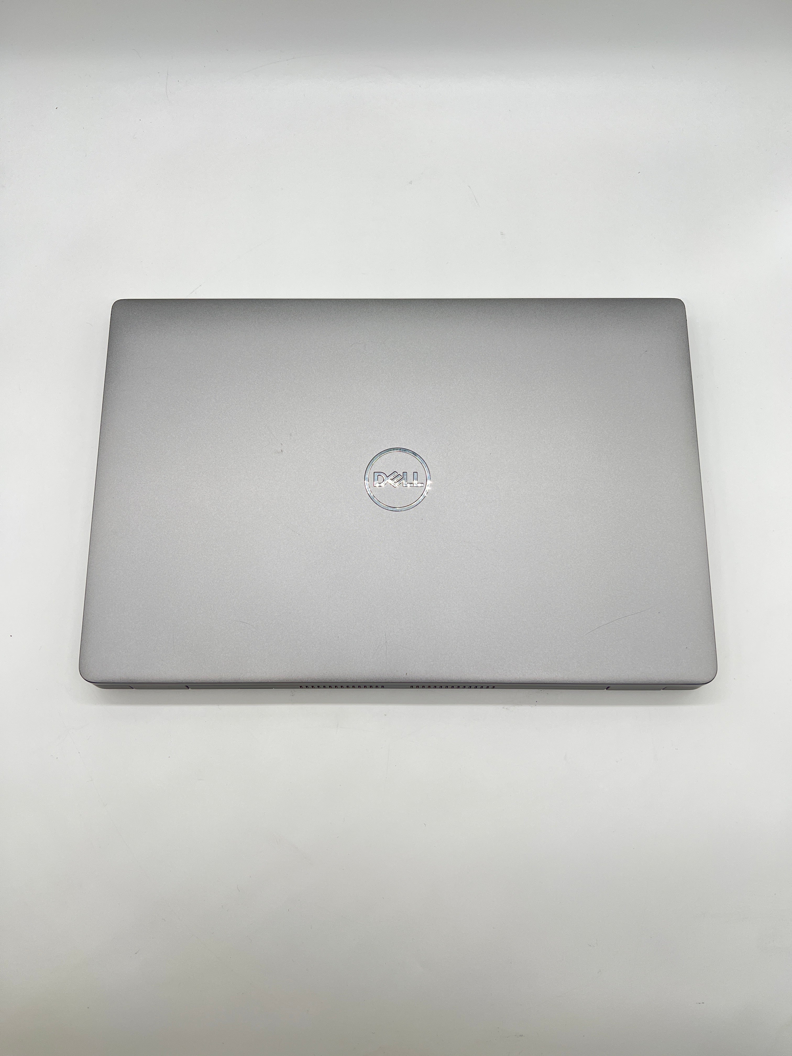 Dell Latitude 5420 14 Inch Intel i7 11th Gen 32GB RAM 256GB SSD Silver Used