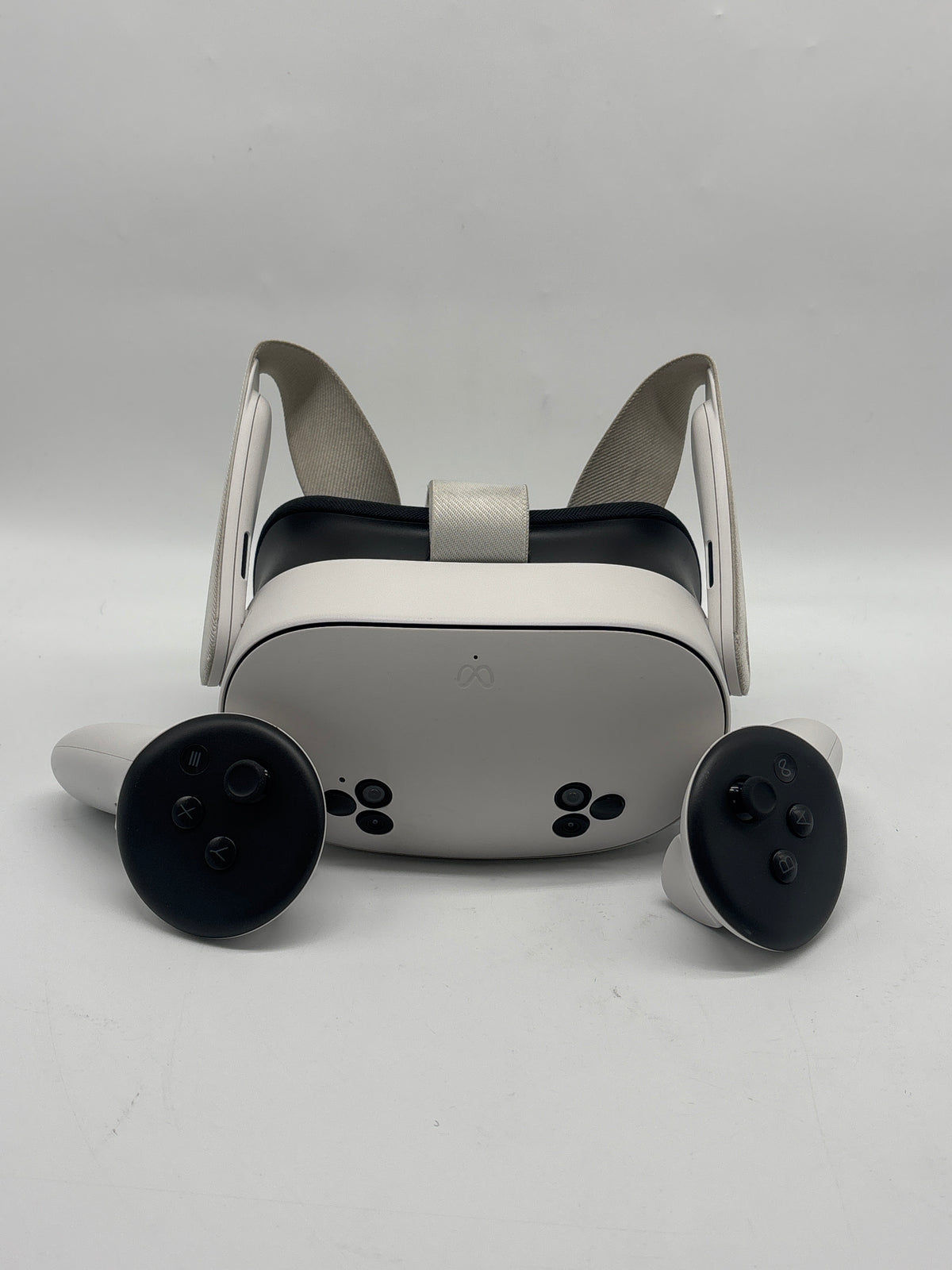 Meta Quest 3S 128GB Standalone VR Headset White - Used