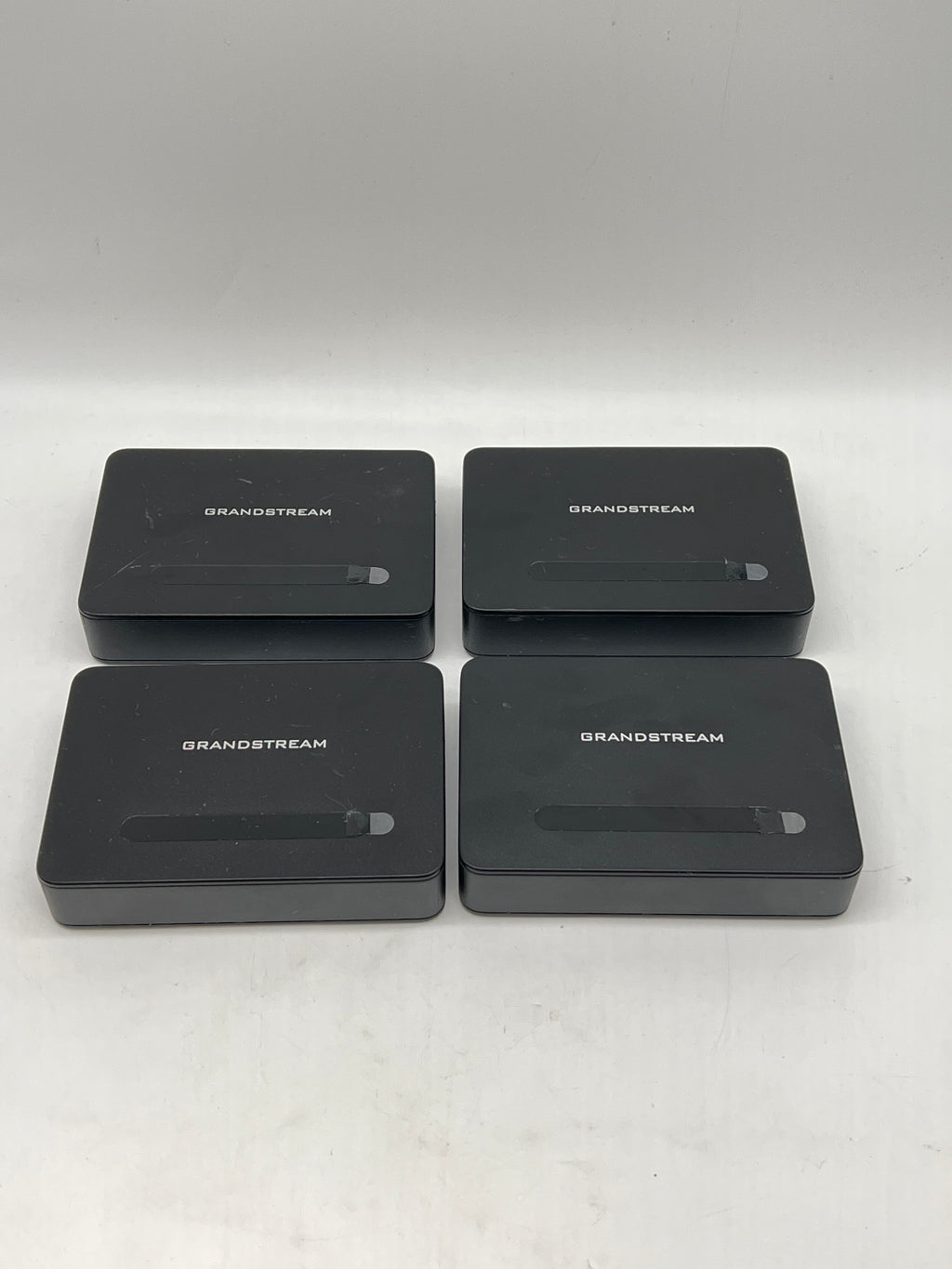 Grandstream DP750 System Bundle w/ 5 Cordless Handsets & 4 Base Stations - Used