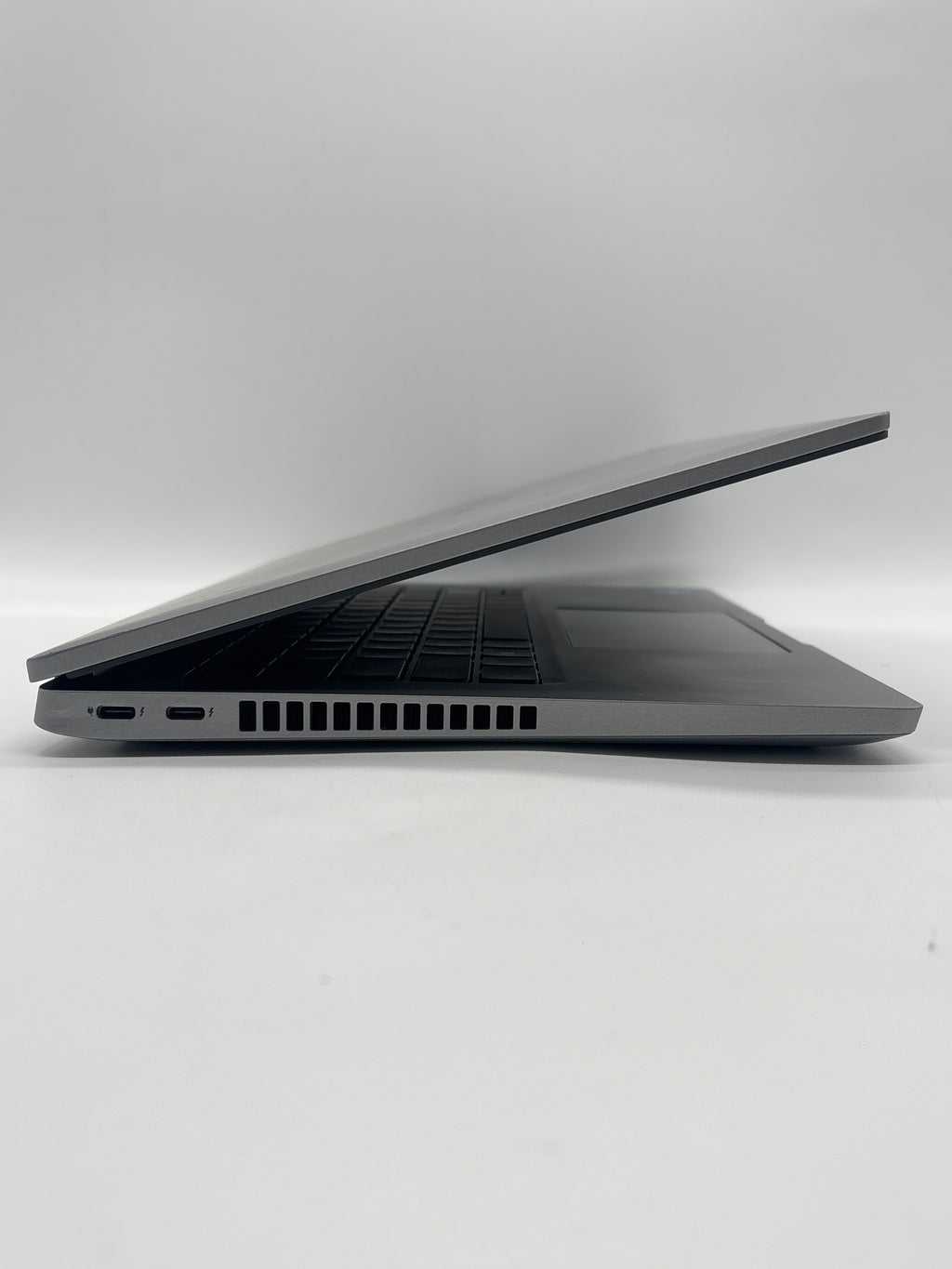 Dell Latitude 5430 i5-1245U 8GB RAM 256GB SSD - Cellular