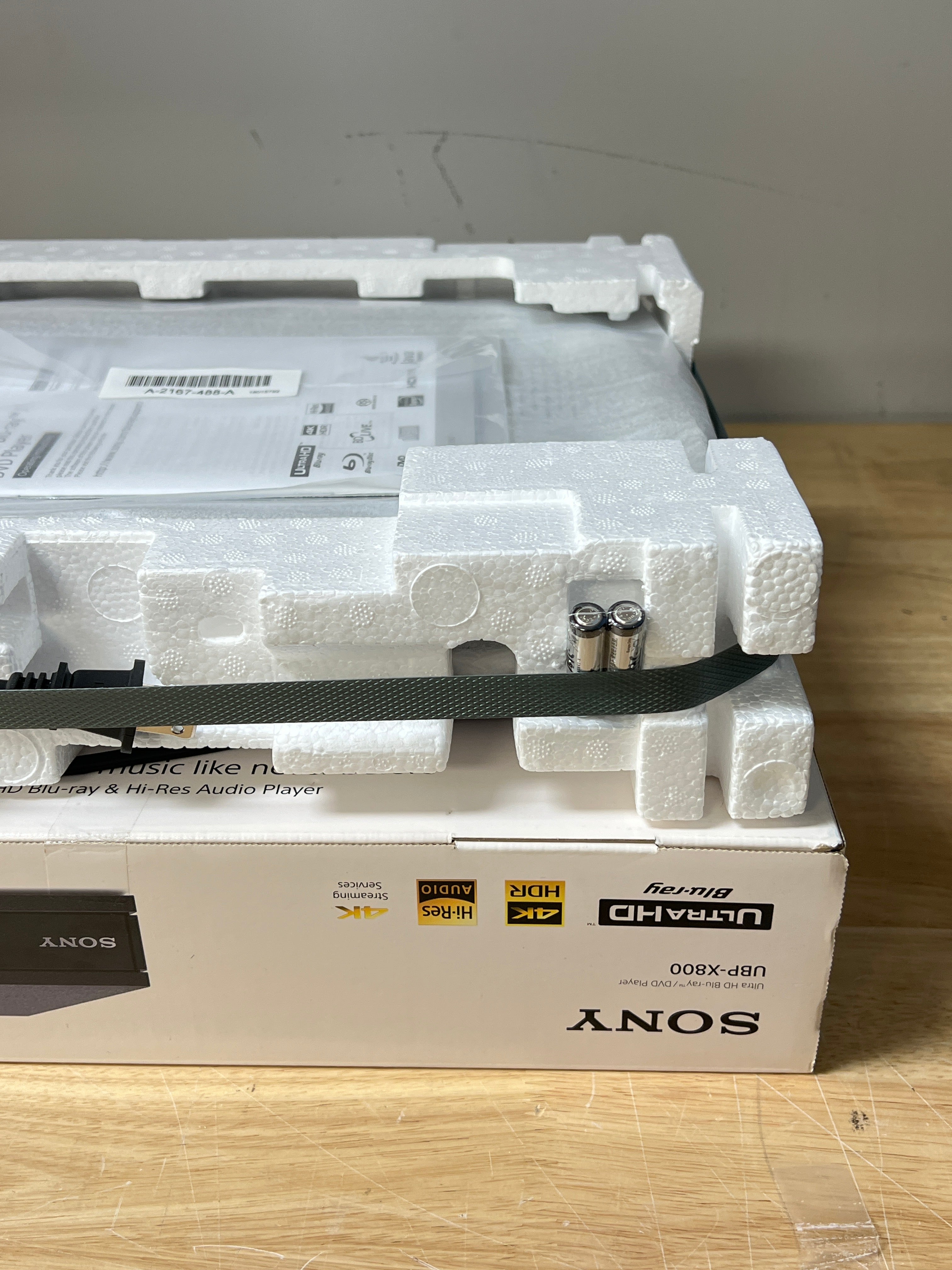 Sony UBP-X800 Blu-ray DVD Player - New In Box