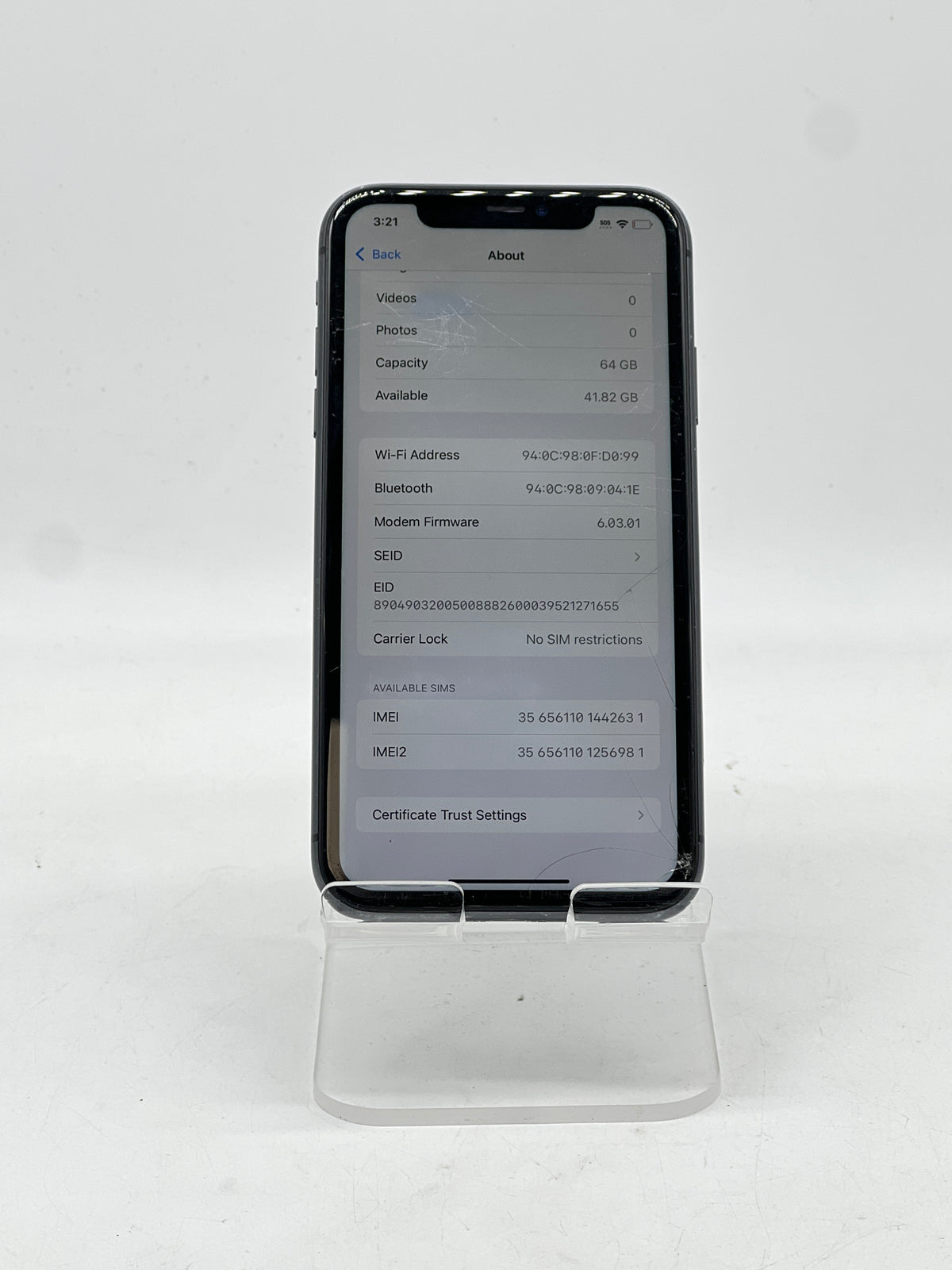 Apple iPhone 11 6.1" 64GB Network Unlocked Black - Front Screen Damage