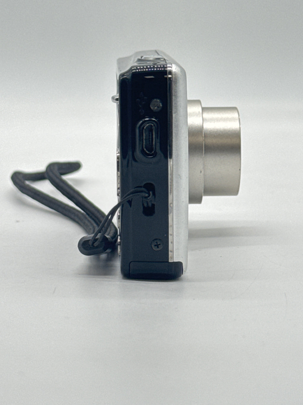 Kodak EasyShare M532 Digital Camera - Used Tested
