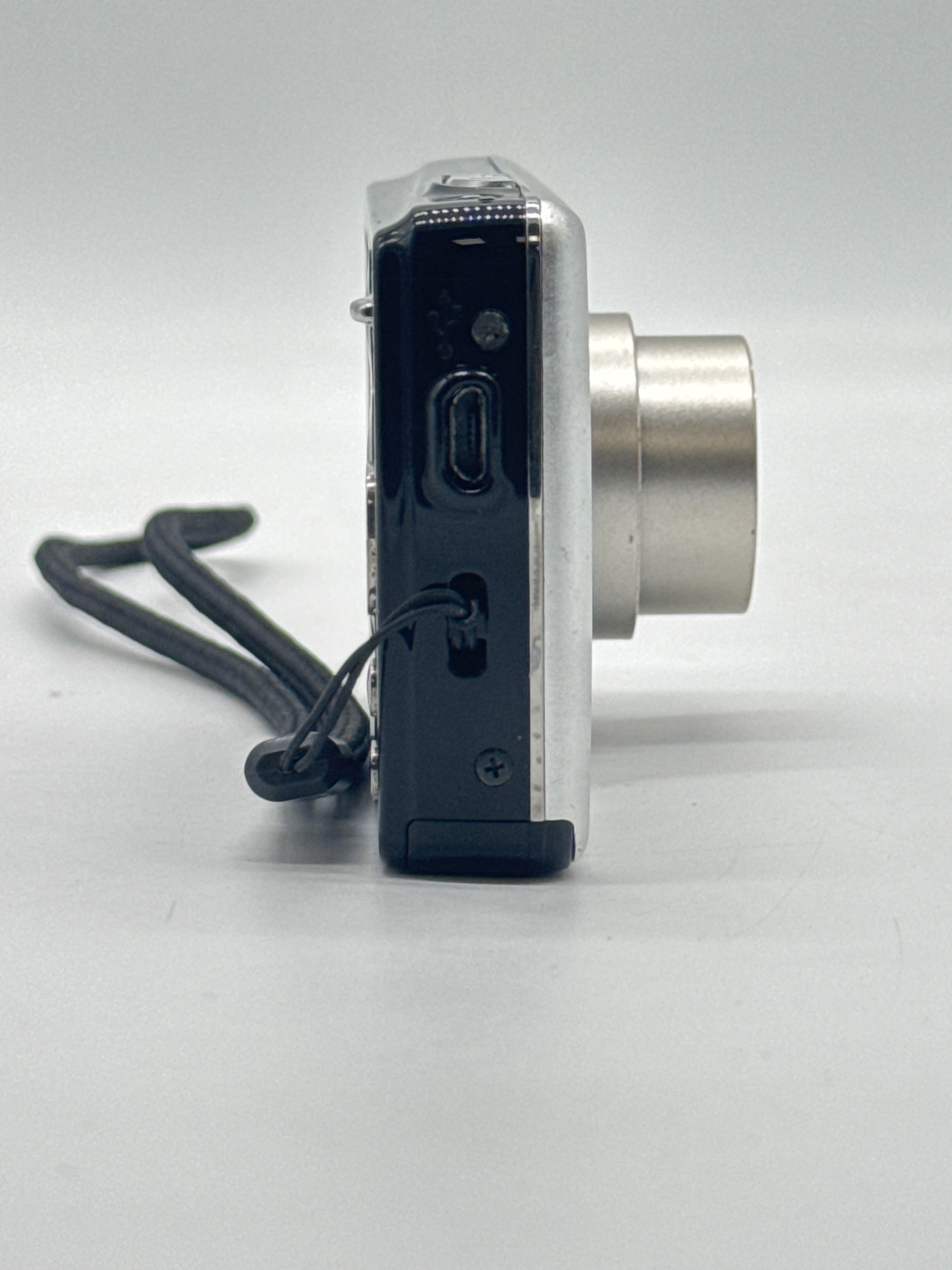 Kodak EasyShare M532 Digital Camera - Used Tested