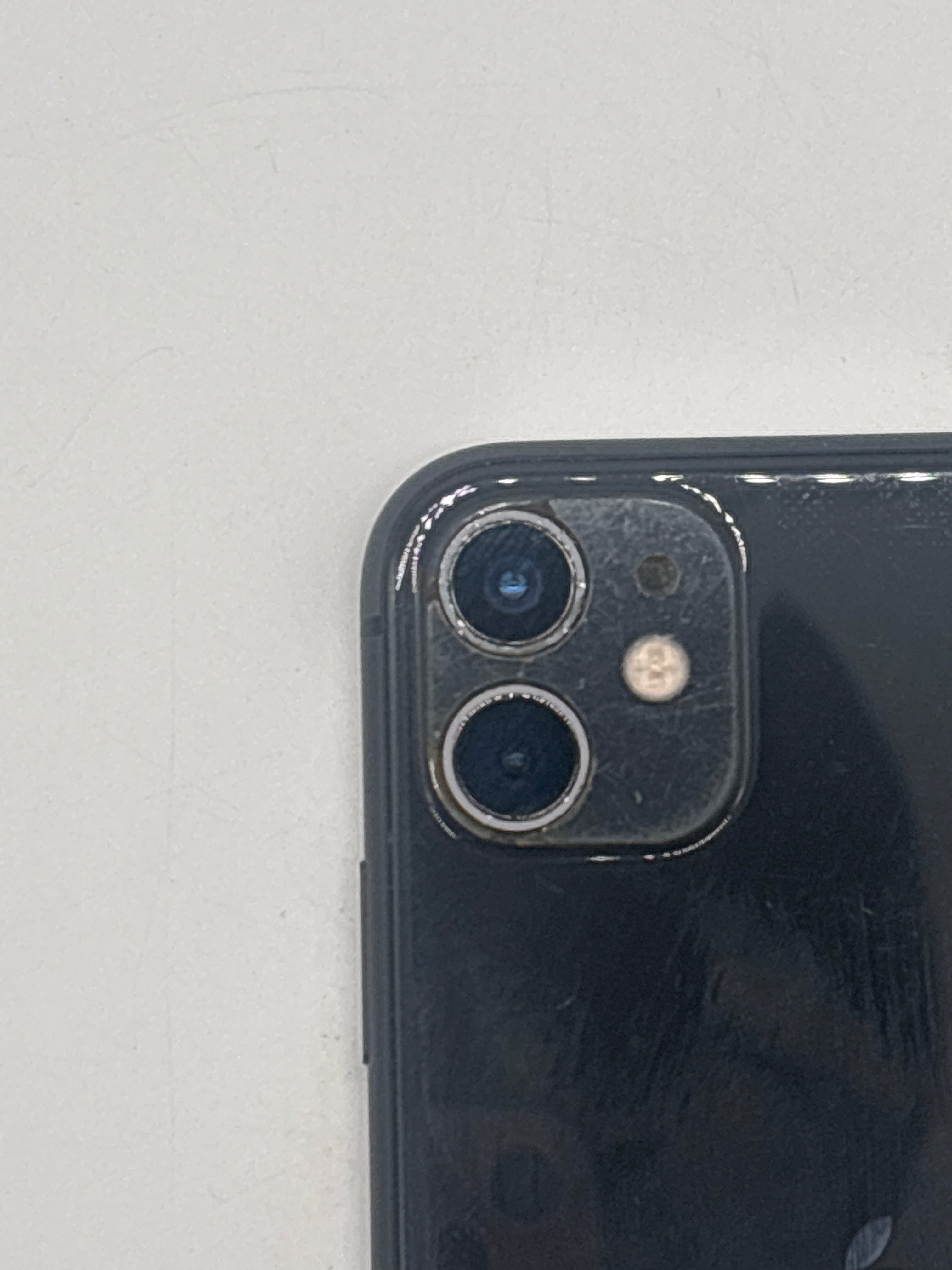 Apple iPhone 11 6.1 in A2111 64GB Black Unlocked - For Parts