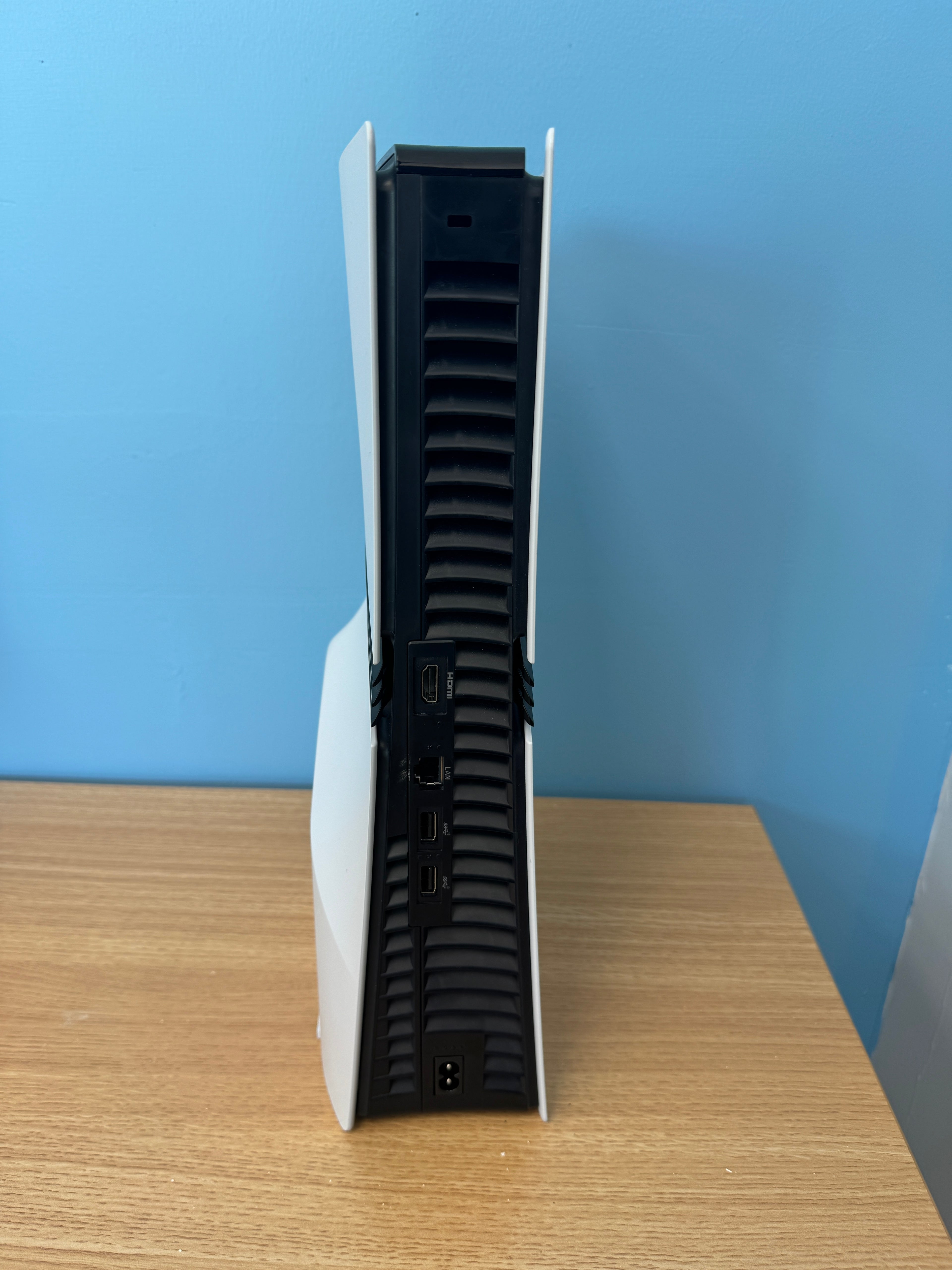 Sony PlayStation 5 Pro PS5 Pro 2TB CFI-7019 with Disc Drive and Controller