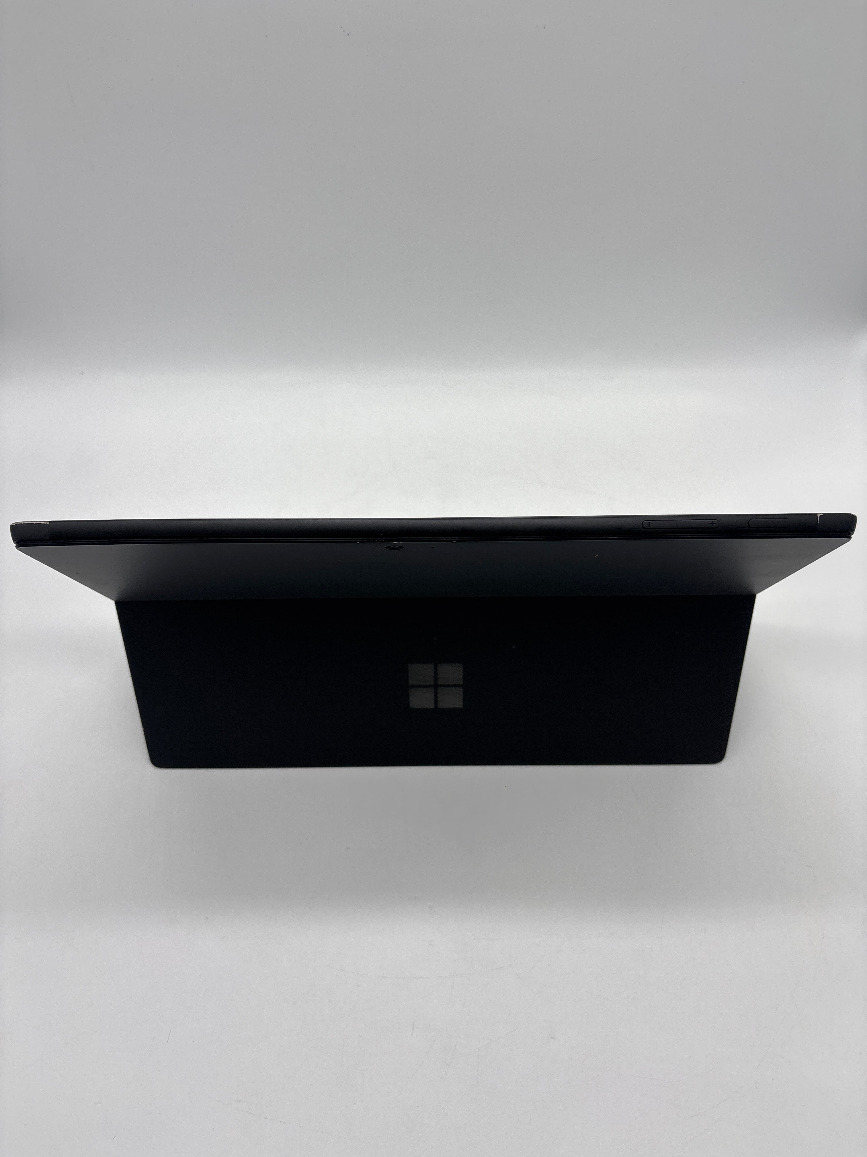 Microsoft Surface Pro 6 1796 i7-8650U 8GB 256GB SSD - Bios Locked