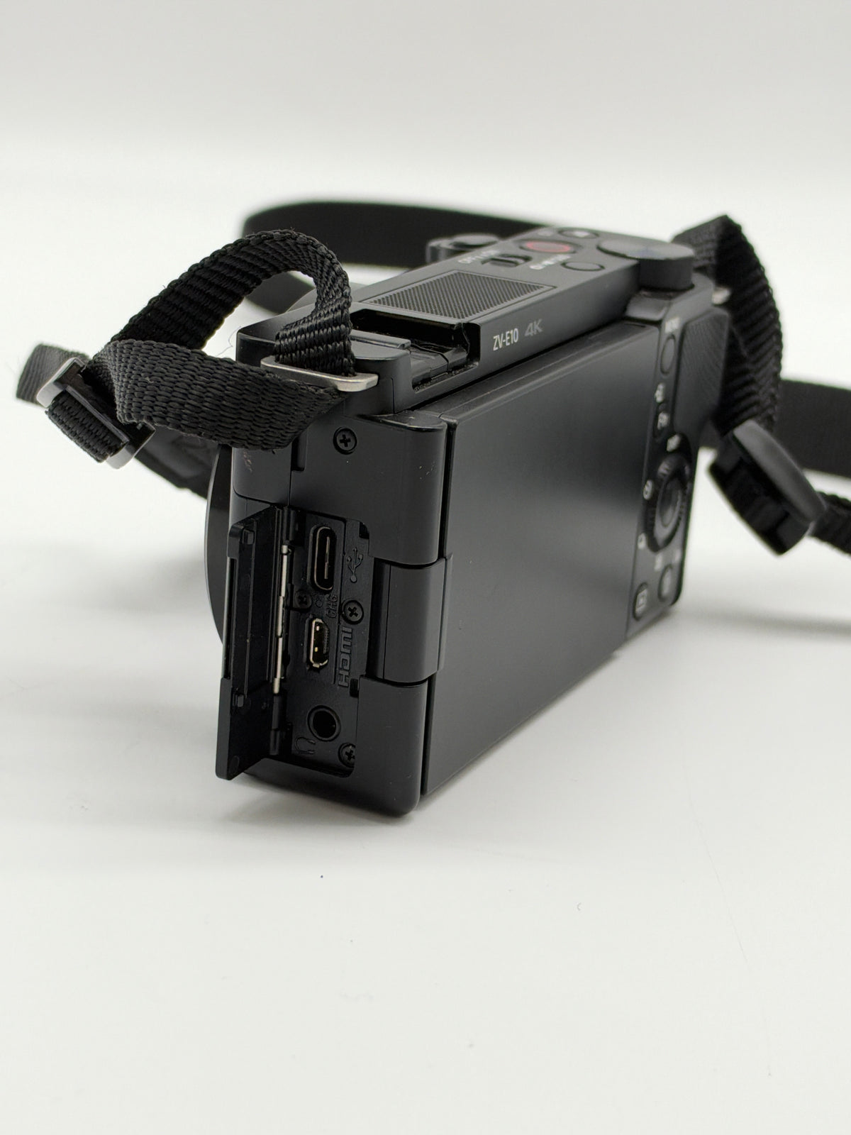 Sony ZV-E10 Mirrorless Digital Camera Body Only with Battery Charger - Used