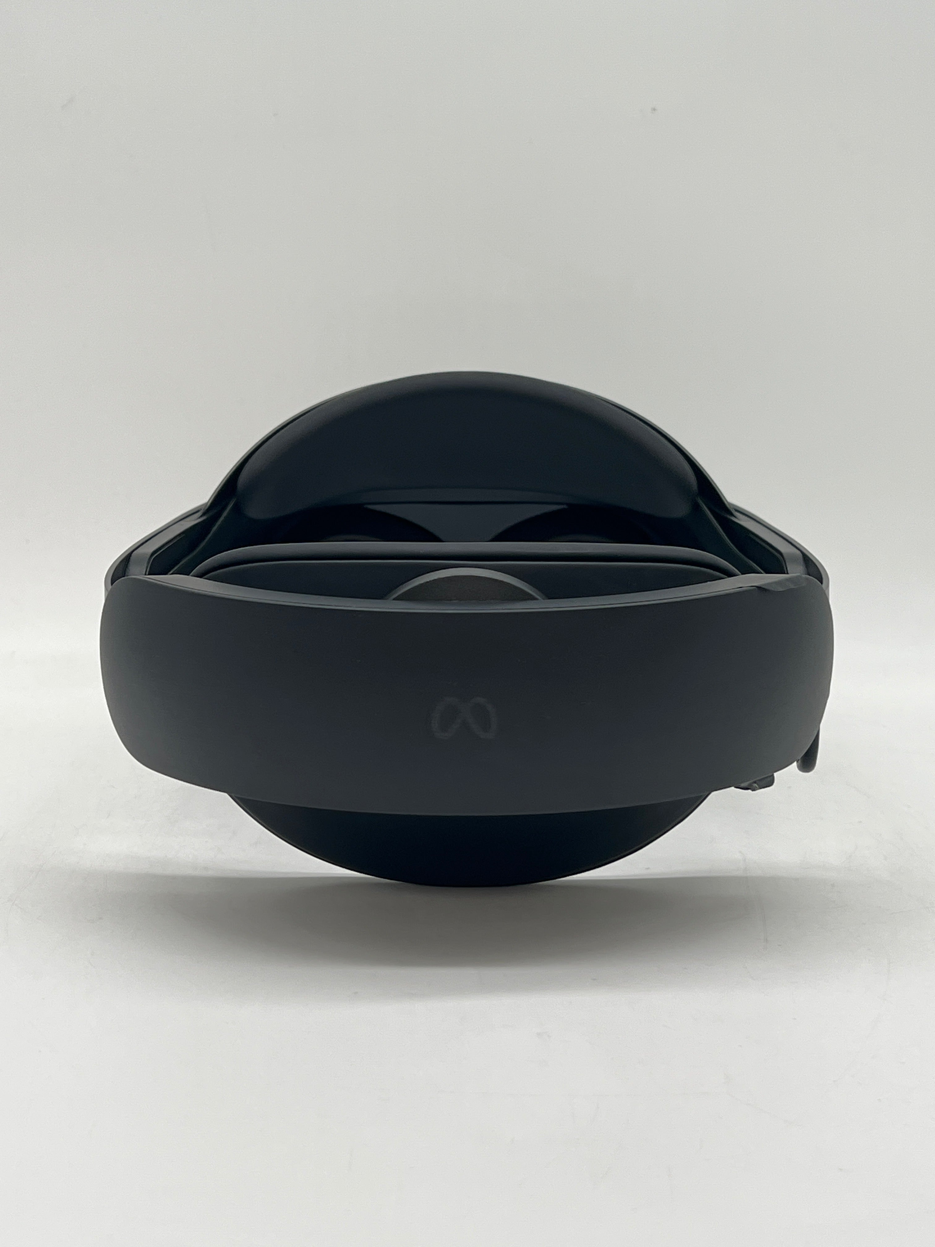 Meta Quest Pro VR Headset Black 256GB - Used With Box