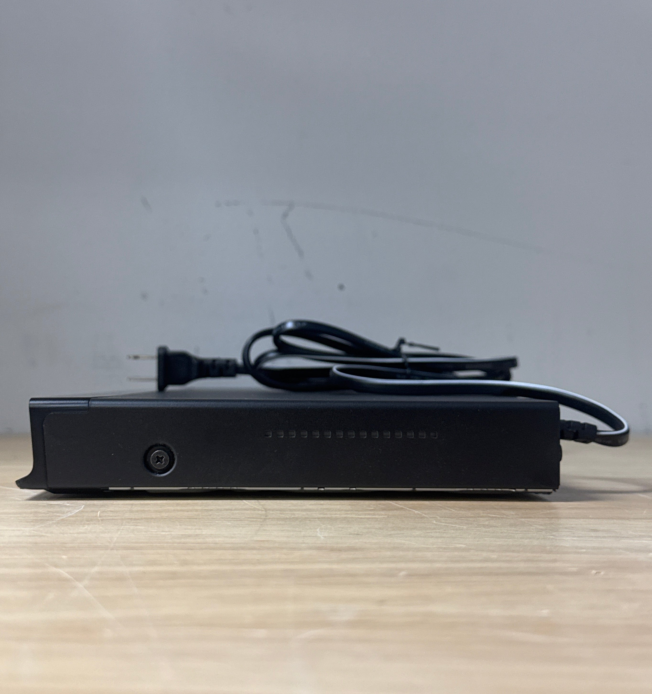 Sony BDP-S580 Blu-ray DVD Player - New In Box