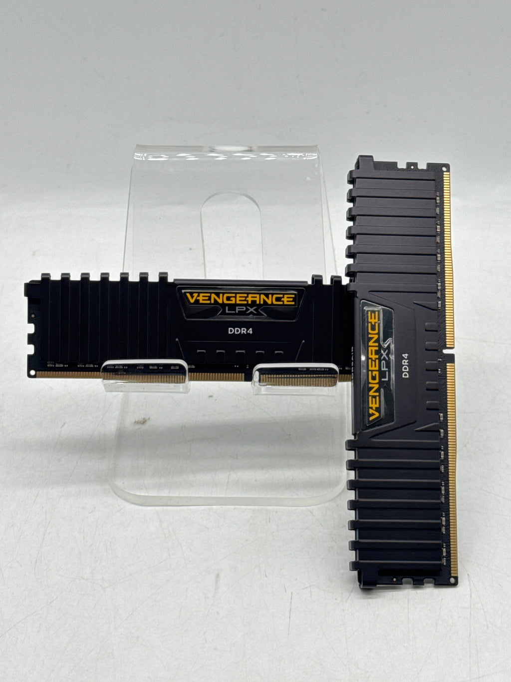 Corsair Vengeance LPX 64GB 2x32GB DDR4 3200MHz C16 RAM CMK64GX4M2E3200C16 - Used