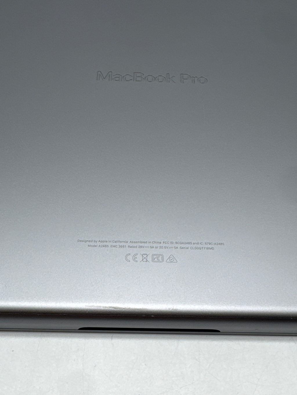 Apple MacBook Pro 16" A2485 M1 Pro 16GB RAM 1TB SSD - For Parts