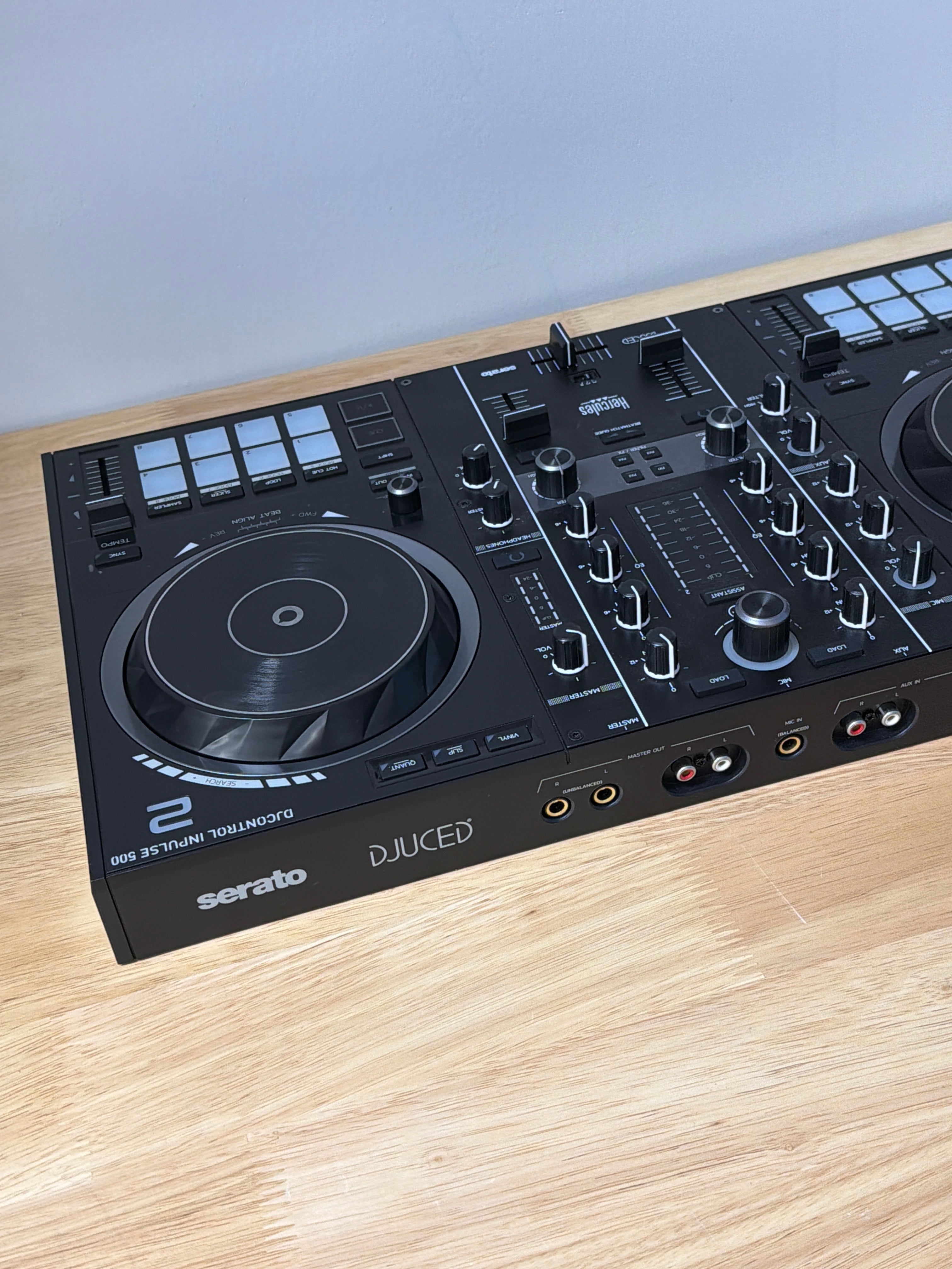Hercules DJ Control Impulse 500 Controller Black Tabletop 2 Decks W/ Travel Case