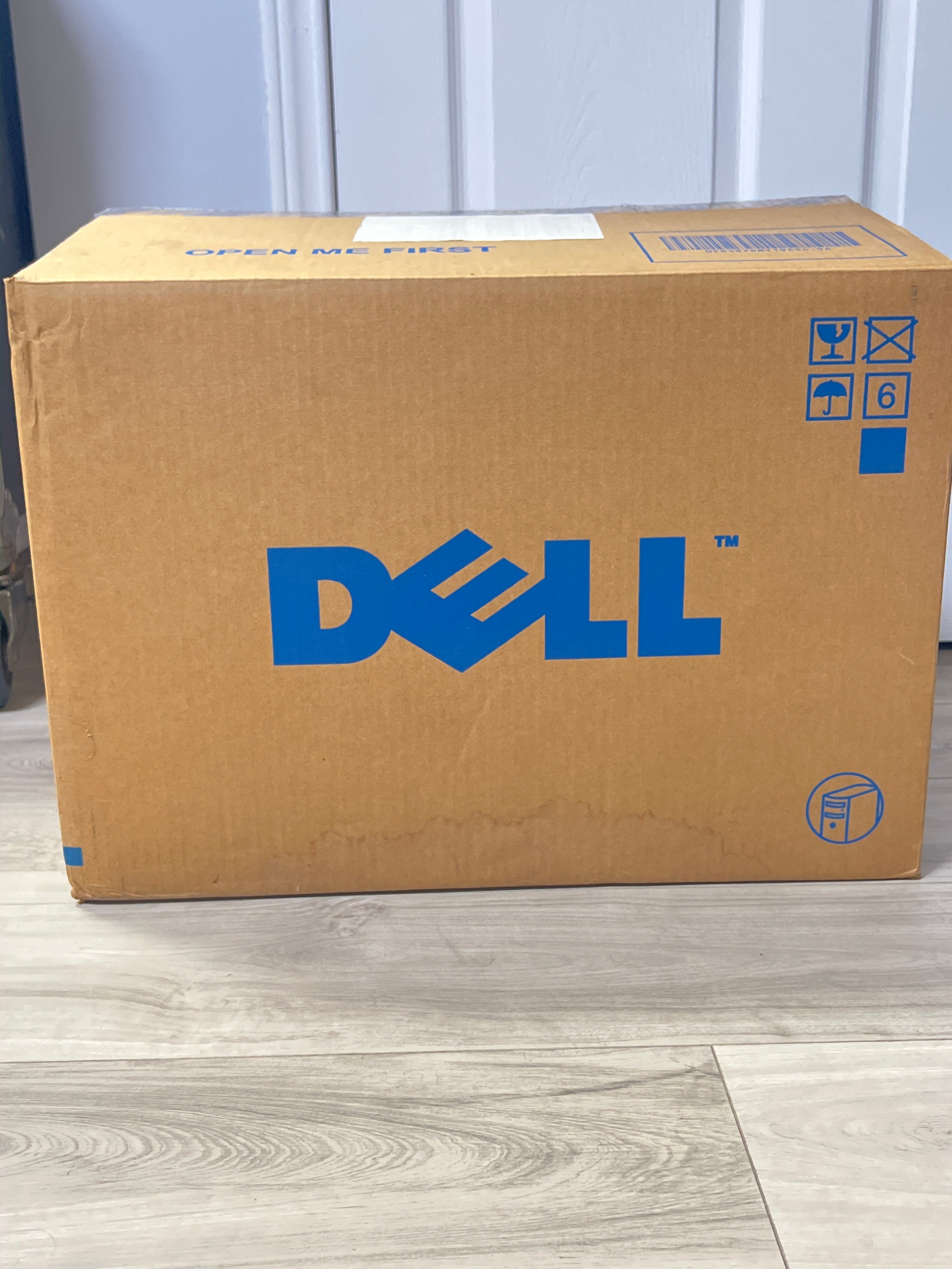 Dell Dimension 4700 Intel Pentium 4 256MB DDR2 80GB HDD - New Open box