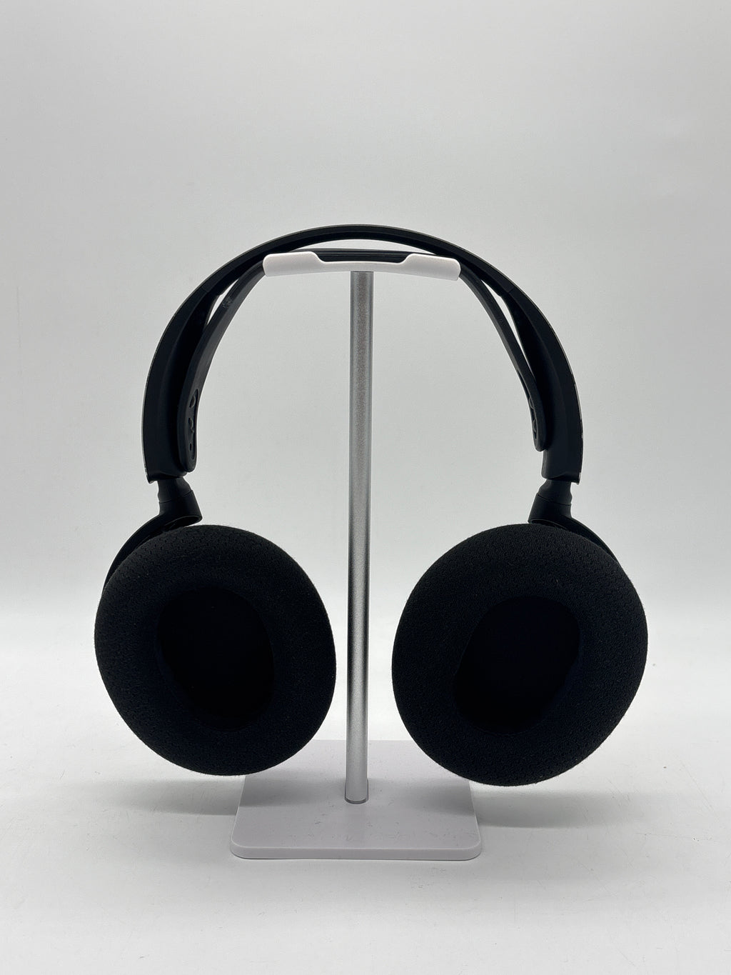 SteelSeries Arctis Nova 7X Black Wireless Over Ear Headphones - For Parts (Ear Cap Missing)