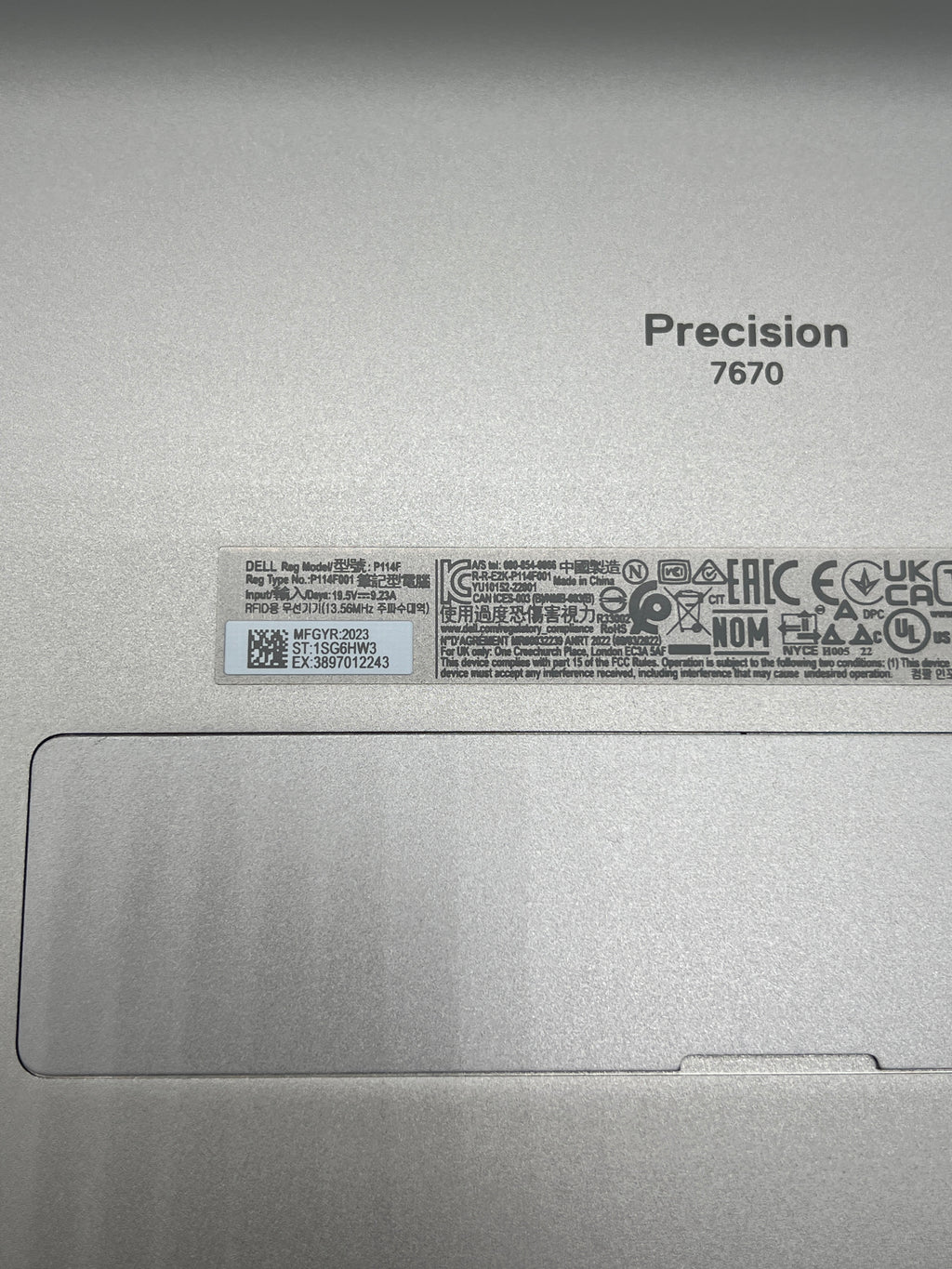 Dell Precision 7670 15-inch Core i7-12850HX 32GB RAM 512GB RTX A2000 - Used