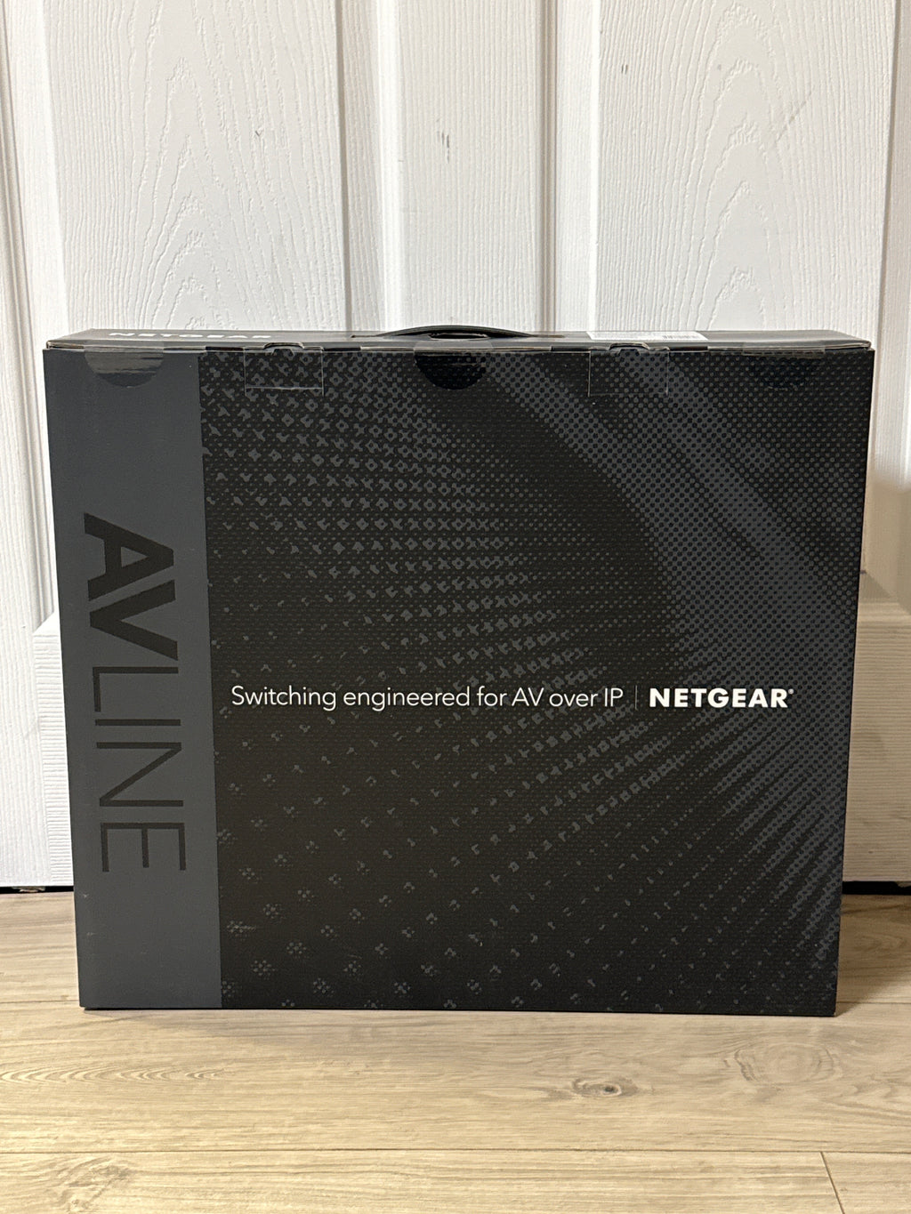 Netgear M4250-26G4F-POE++ Networking Switch Black - New In Box