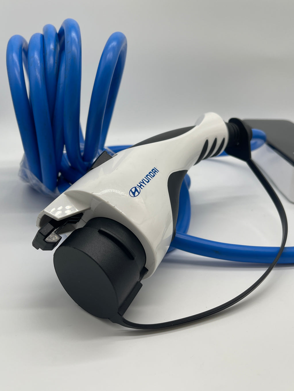 Hyundai 91670-K4020 IONIQ Electric Vehicle EV Charger