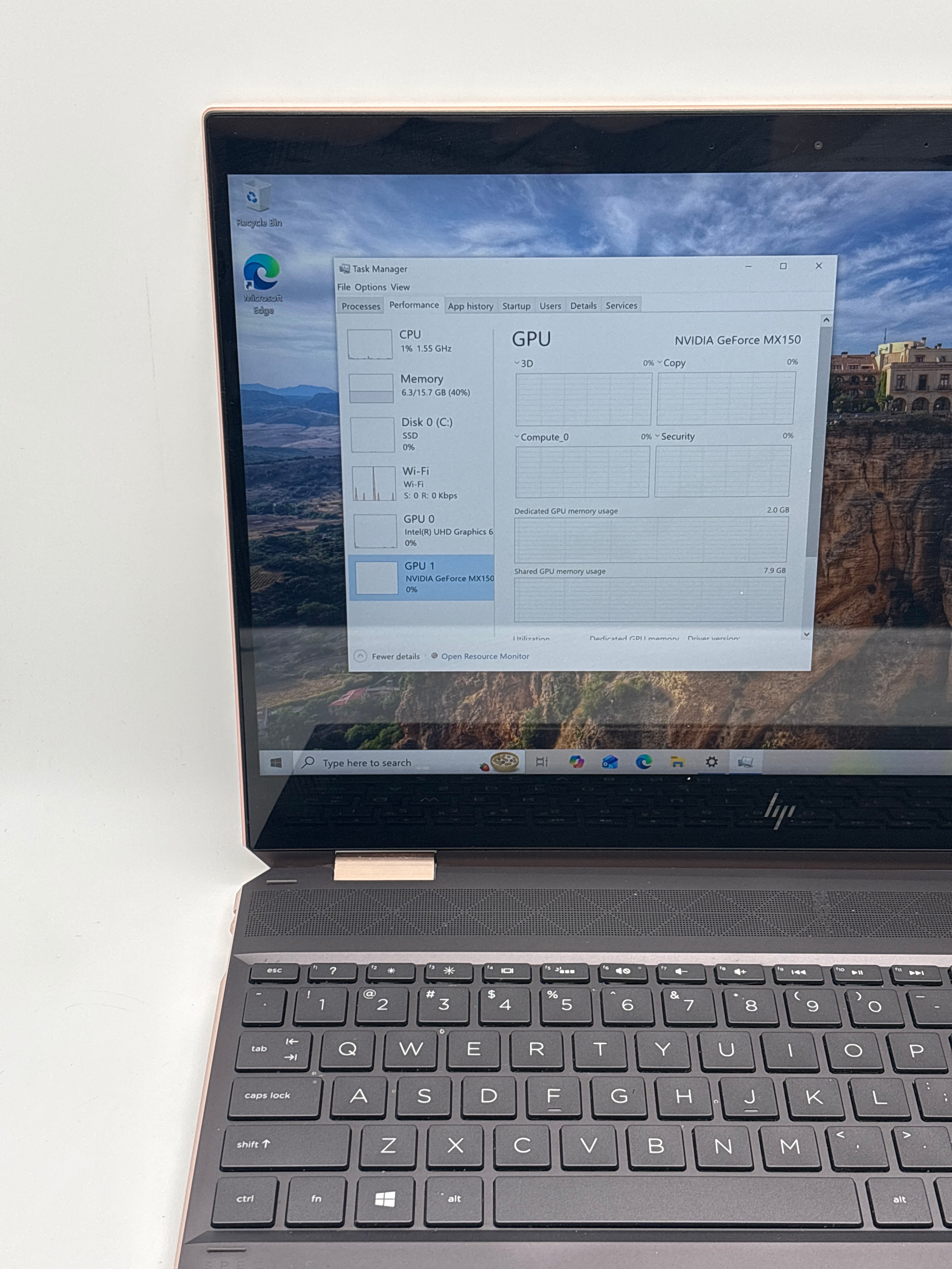 HP Spectre x360 15-df0033dx i7-8565U 16GB RAM 512GB SSD MX150