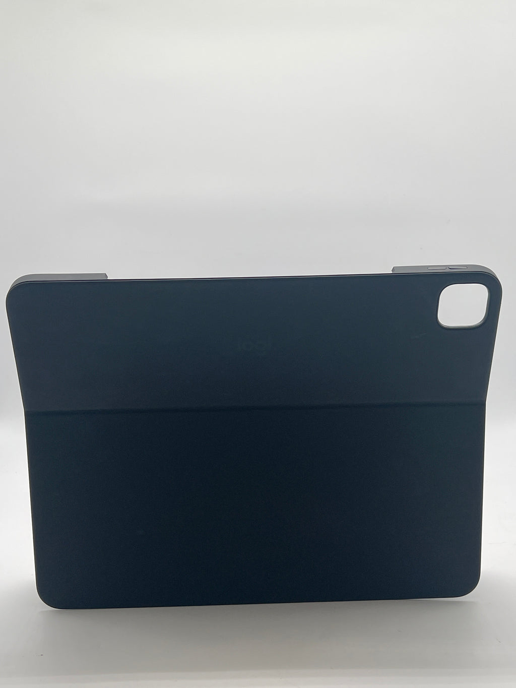Logitech Combo Touch iPad Pro 13-inch (M4 & M5)(2024 & 2025) Keyboard Case