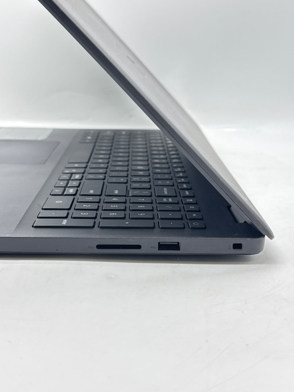 Dell Inspiron 15 3505 AMD Ryzen 5 3450U 12GB RAM 1TB HDD 256GB SSD - Used