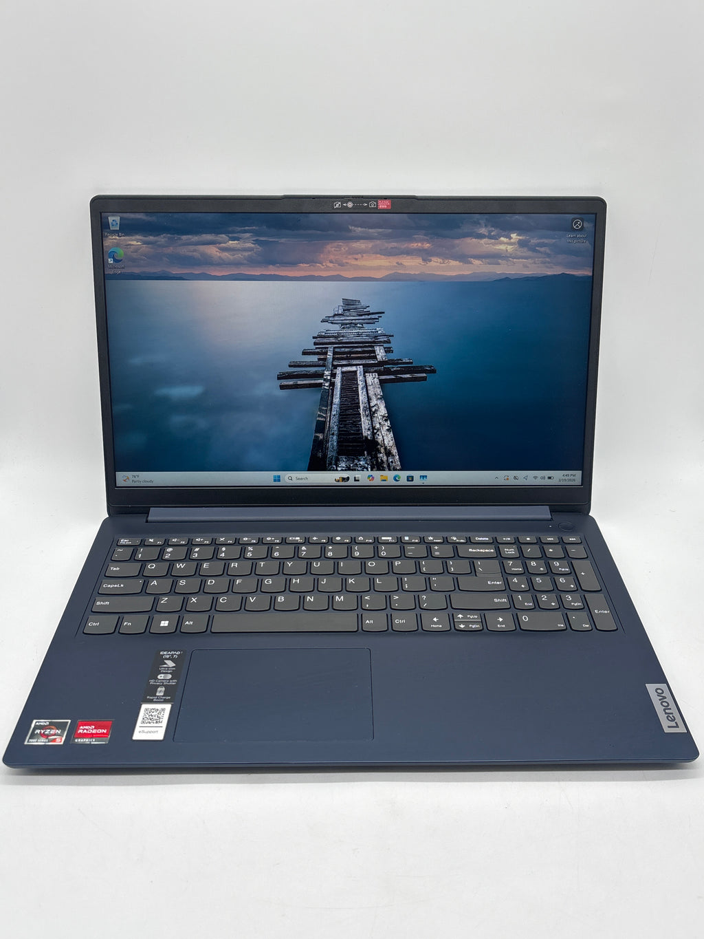 Lenovo Ideapad 1 15AMN7 Ryzen 5 7520U 8GB RAM 256GB SSD