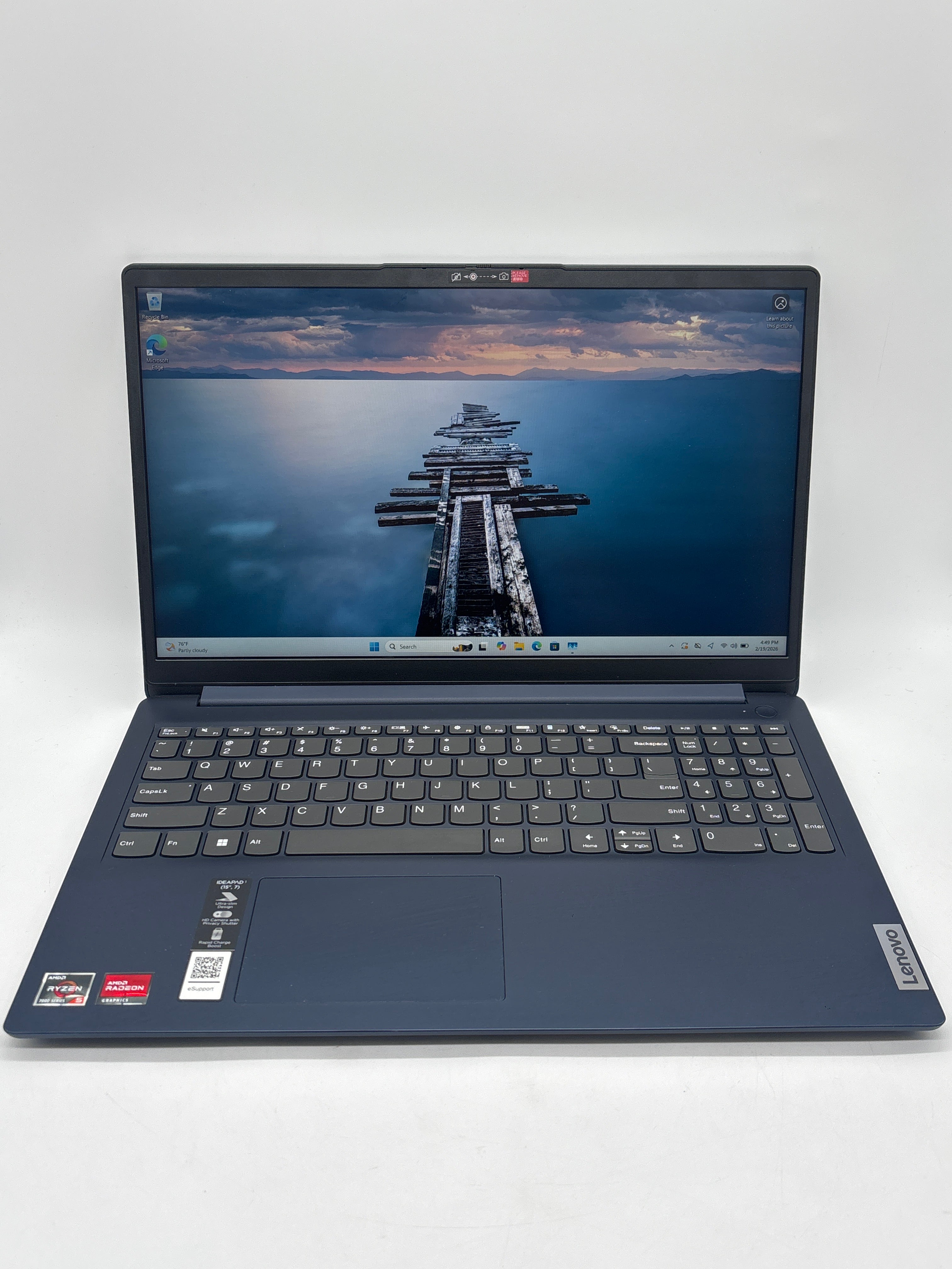 Lenovo Ideapad 1 15AMN7 Ryzen 5 7520U 8GB RAM 256GB SSD
