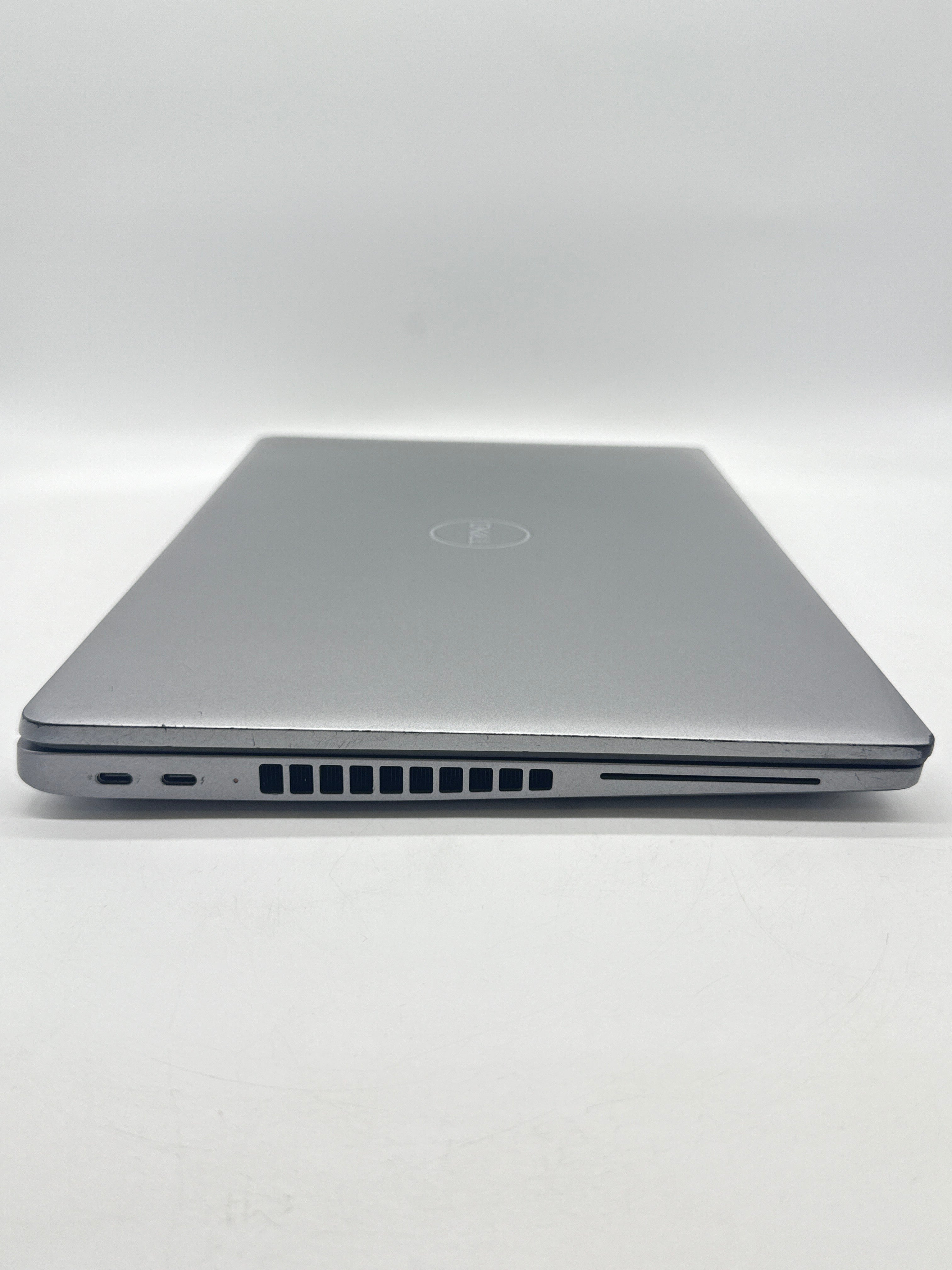 Dell Latitude 5540 15.6" i7-1365U 16GB RAM 512GB SSD Gray