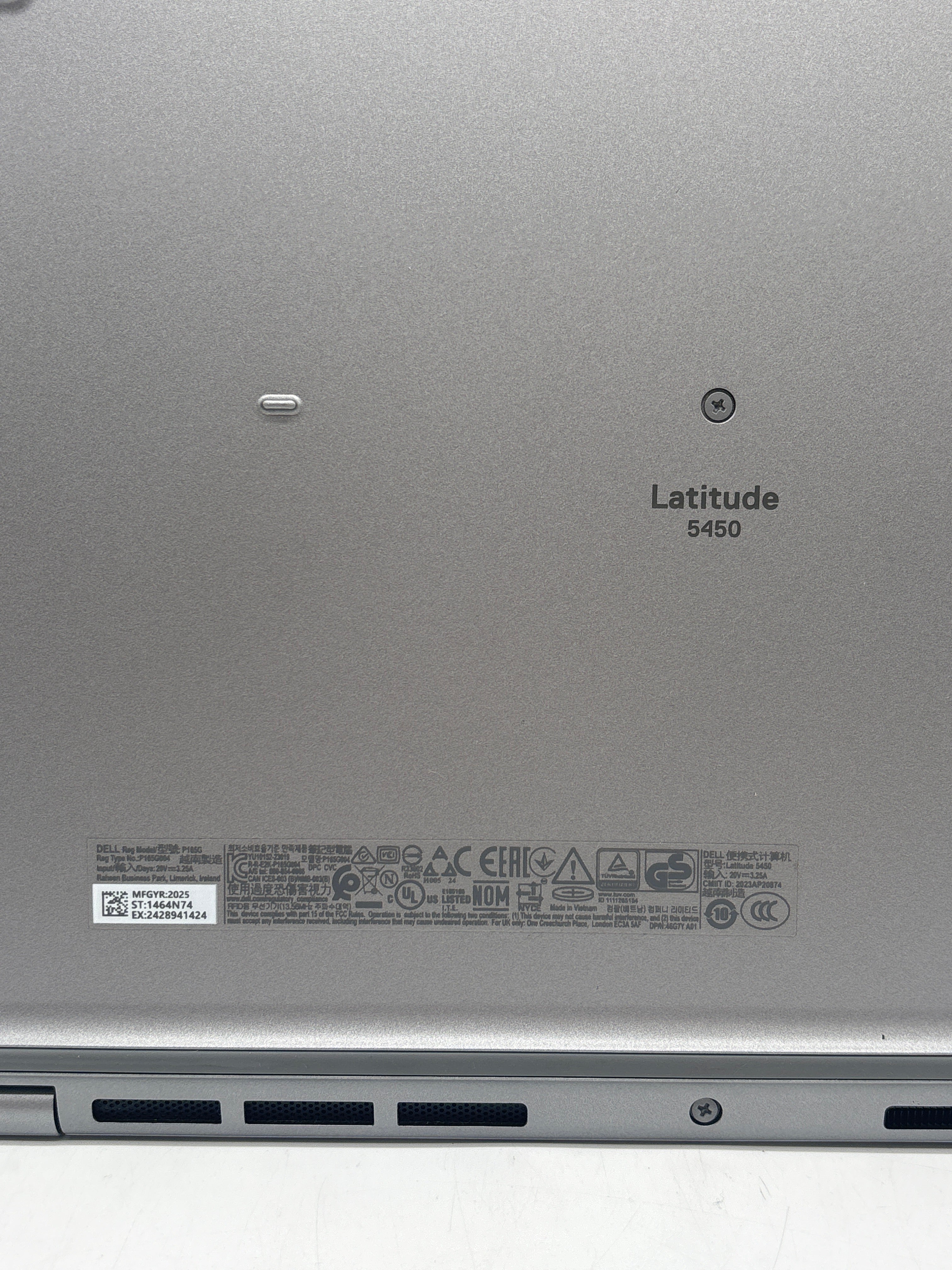 Dell Latitude 5450 Ultra 5 135U 16GB RAM 256GB SSD - BIOS Lock/Remotely Managed