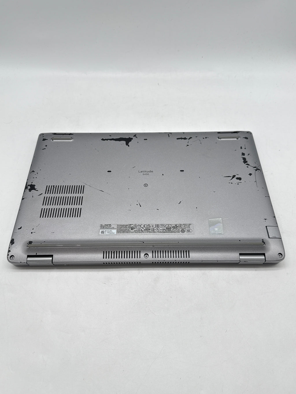Dell Latitude 5430 14" Intel Core i5-1235U 16GB RAM 256GB SSD - Used