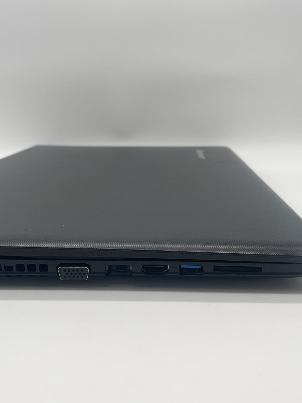 Lenovo IdeaPad 300 17.3 inch Intel Core i3 6th Gen 4GB RAM 500GB HDD