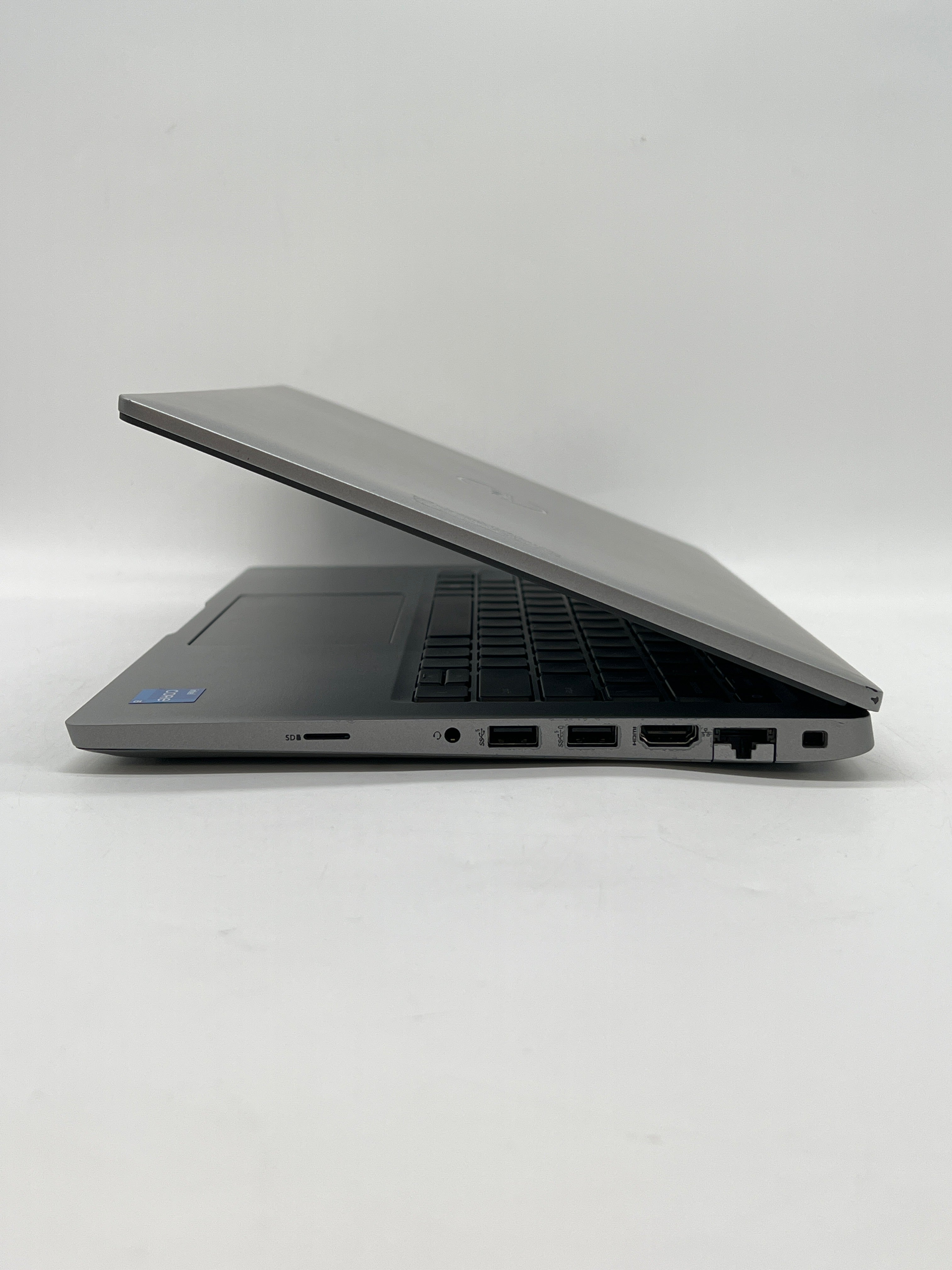 Dell Latitude 5430 14" Intel Core i5-1235U 16GB RAM 256GB SSD - Used