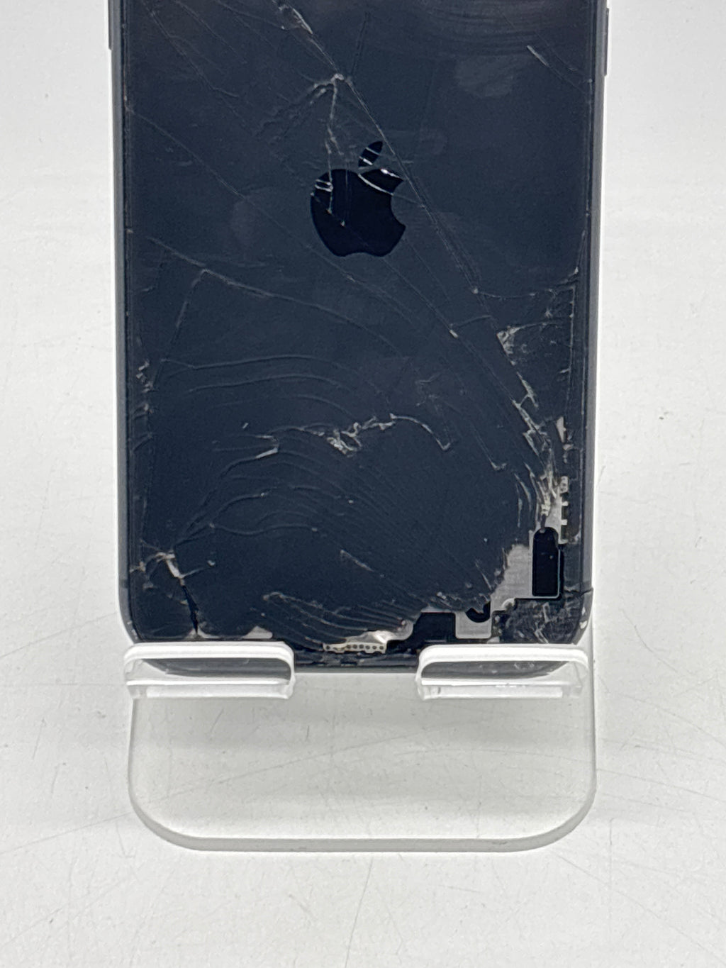 Apple iPhone 11 64 GB Black Unlocked - For Parts