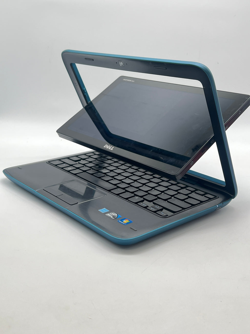 Dell Inspiron 1090 Intel Atom N550 2GB RAM 320GB HDD Touch - Used